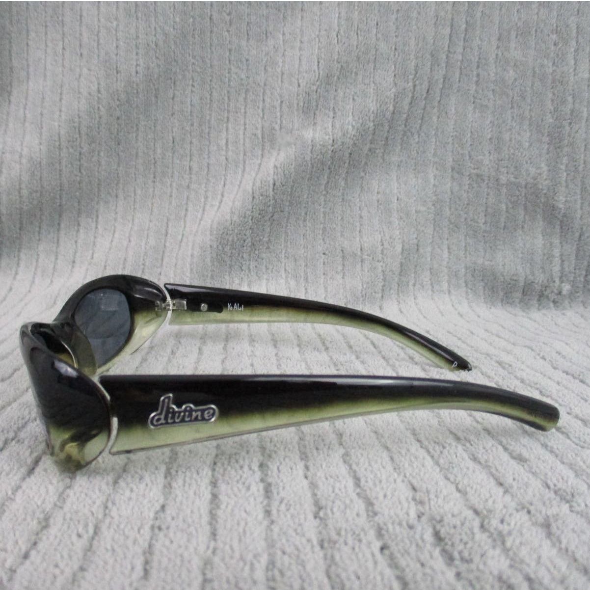 Other Divine Eyewear Black Clear Fade/Polarized Smoke Sunglasses Size ONE SIZE - 2 Thumbnail