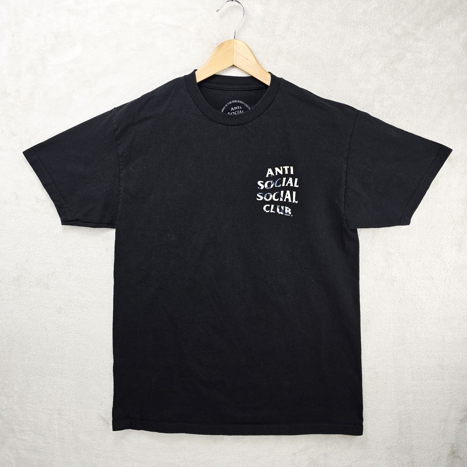 Anti Social Social Club Anti Social Social Club Shirt Large ASSC Tonkotsu Hokusai Size US L / EU 52-54 / 3 - 3 Thumbnail