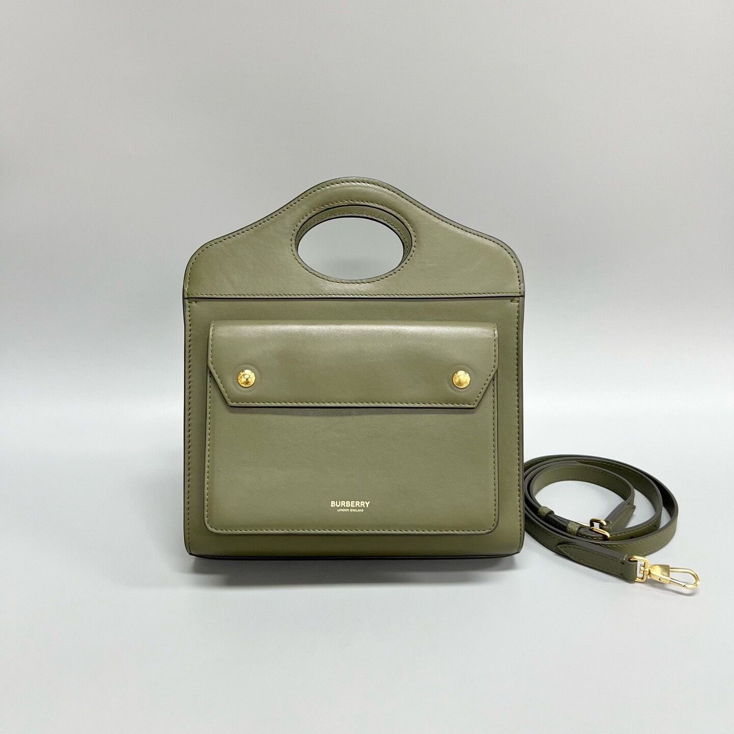 Burberry Pre-loved Bag Very good condition Size ONE SIZE - 1 Thumbnail