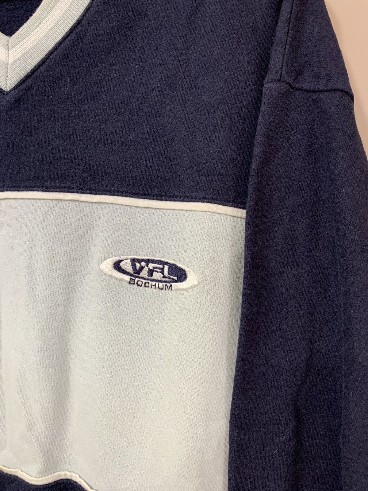 Vintage Bochum Vintage 90s Football Sweatshirt Retro Size XL Size US XL / EU 56 / 4 - 5 Thumbnail