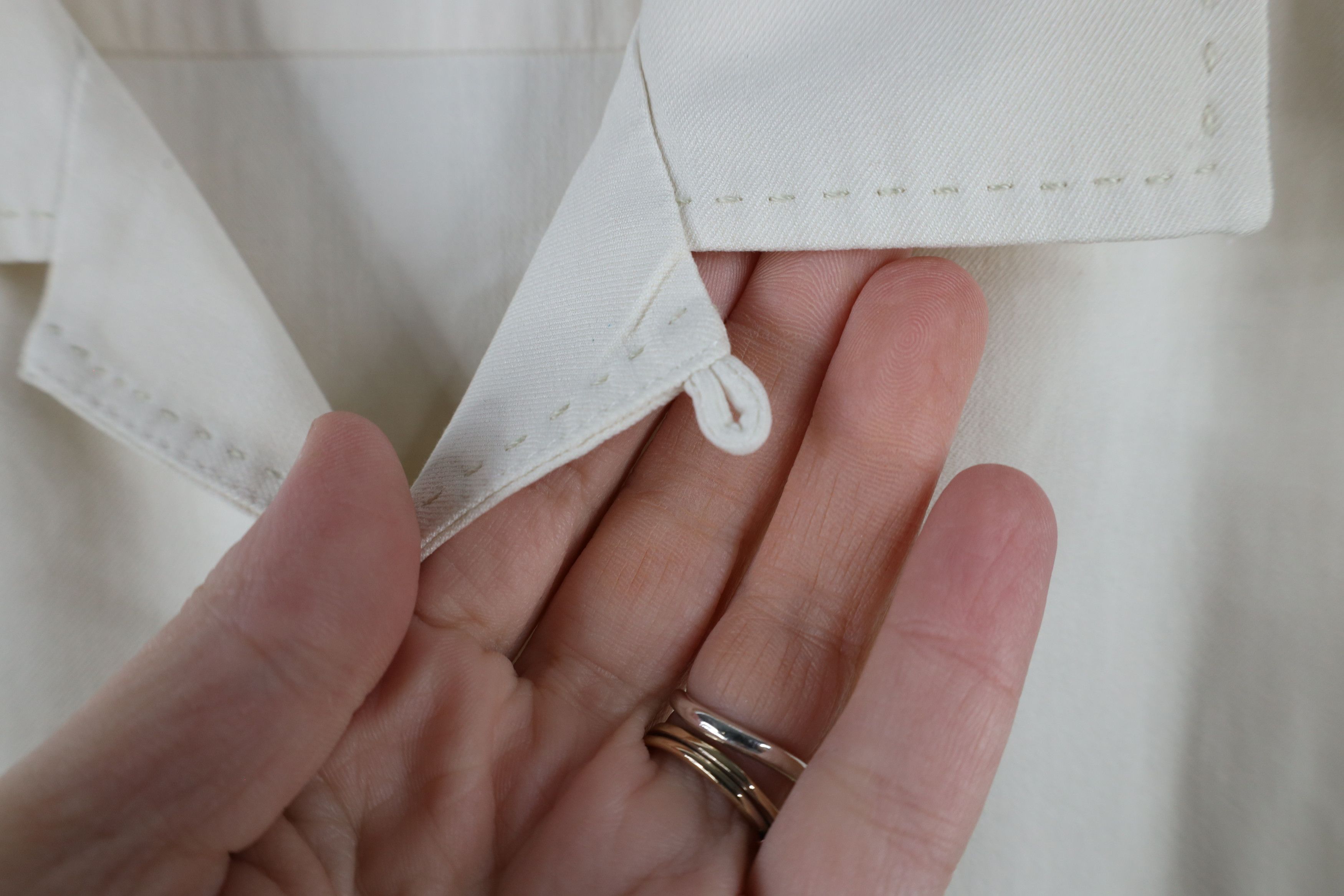 Tommy Bahama × Vintage Vintage Tommy Bahama Silk Looped Collar Button Shirt Cream Size US L / EU 52-54 / 3 - 5 Thumbnail