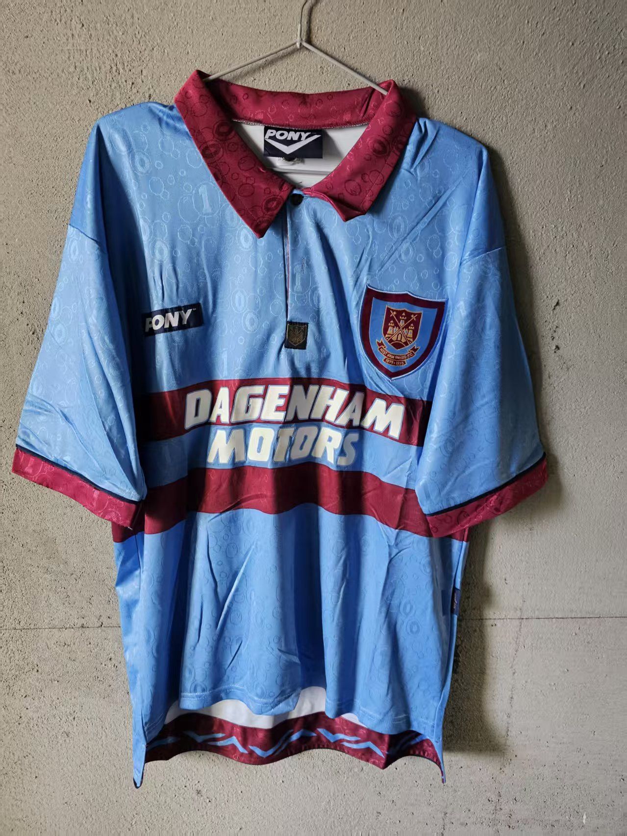 Other 1995 1997 West Ham United Soccer Jersey Size US L / EU 52-54 / 3 - 1 Thumbnail