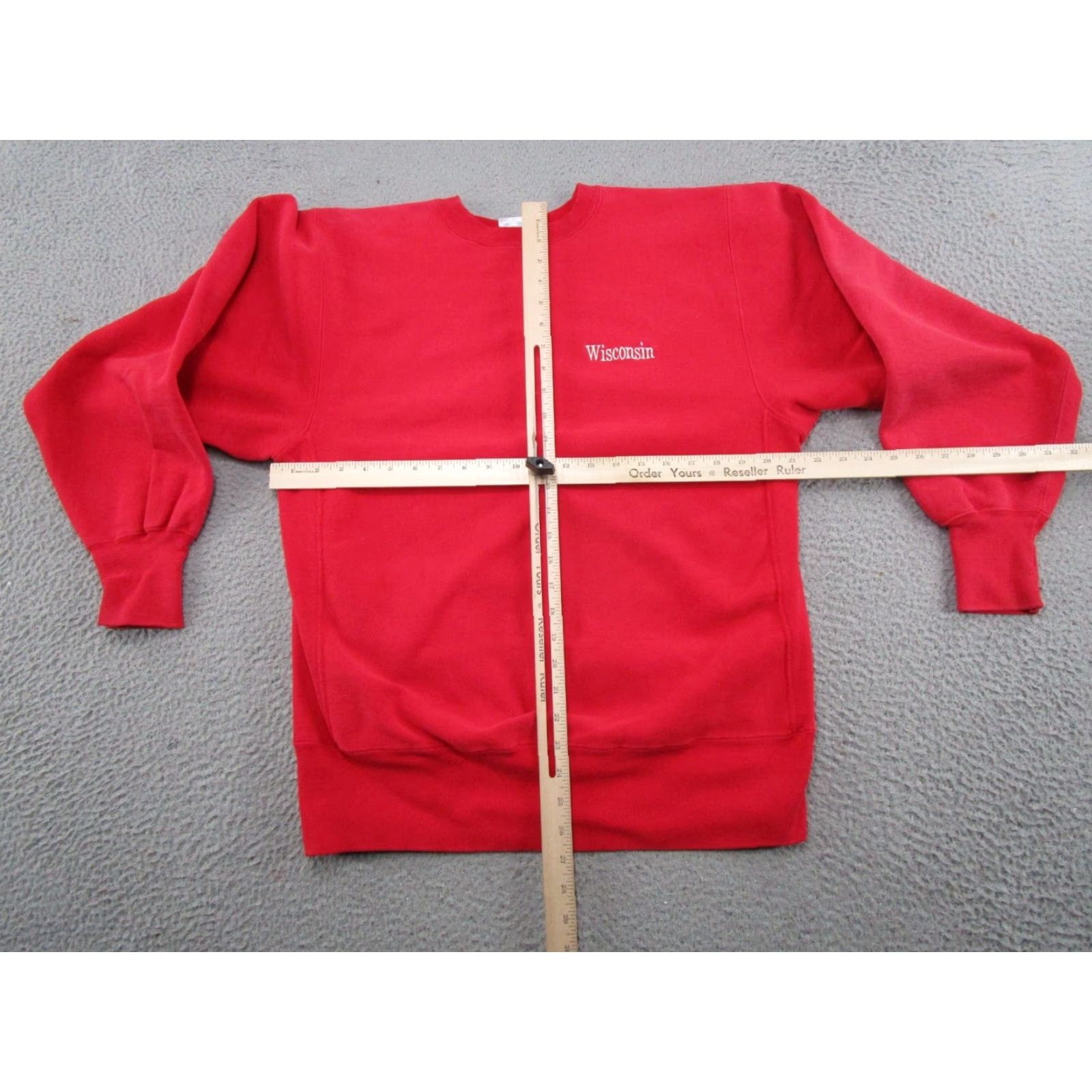 Champion VINTAGE Champion Reverse Weave College Crewneck Sz XL Red Wisconsin University Mens Sweatshirt Size US XL / EU 56 / 4 - 5 Thumbnail