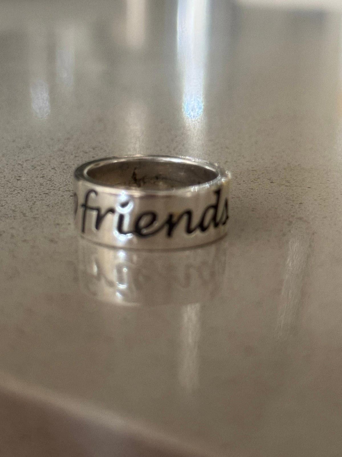 Designer RETIRED James Avery “Friends Forever” Band Ring Size 6.5 Size ONE SIZE - 4 Thumbnail