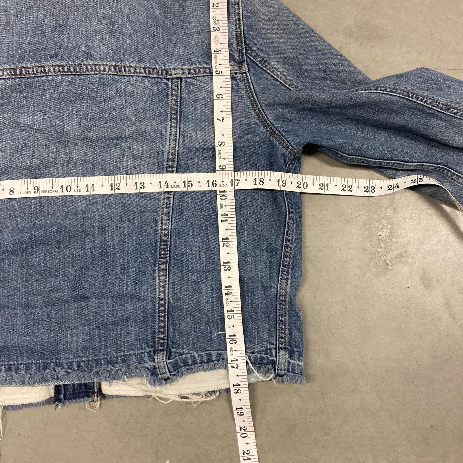 Express Y2K denim express denim cutoff trucker jacket Size L / US 10 / IT 46 - 3 Thumbnail