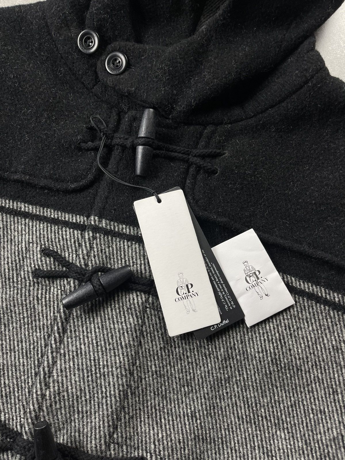 C.P. Company C.P. Company Wool C.P. Duffel Hooded Coat Black Grey Stripe Size US L / EU 52-54 / 3 - 24 Thumbnail