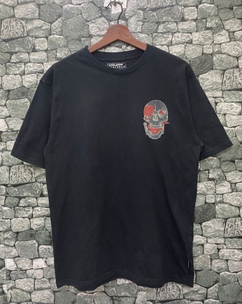 Volcom Vintage Volcom Skulls Streetwear Tshirt Size US M / EU 48-50 / 2 - 2 Thumbnail