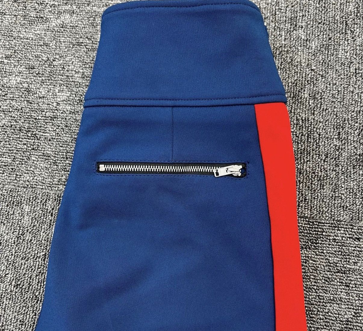 Gucci Gucci Red & Blue Color Block Flared Casual Pants K12 Size 25" / US 0 / IT 36 - 7 Thumbnail