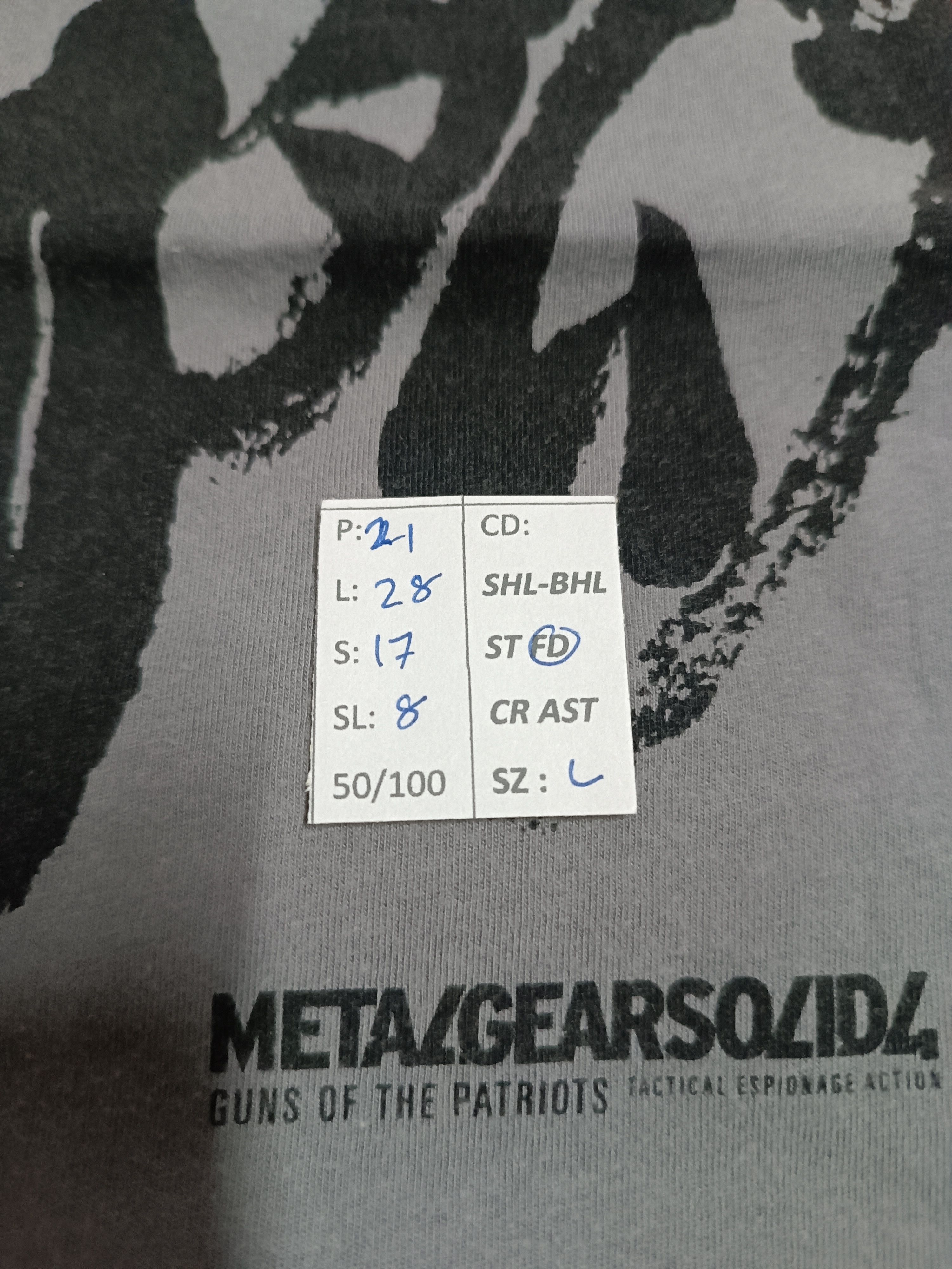 Playstation VINTAGE FADED METAL GEAR SOLID 4 25TH ANN. VERY RARE TEE Size US L / EU 52-54 / 3 - 20 Thumbnail