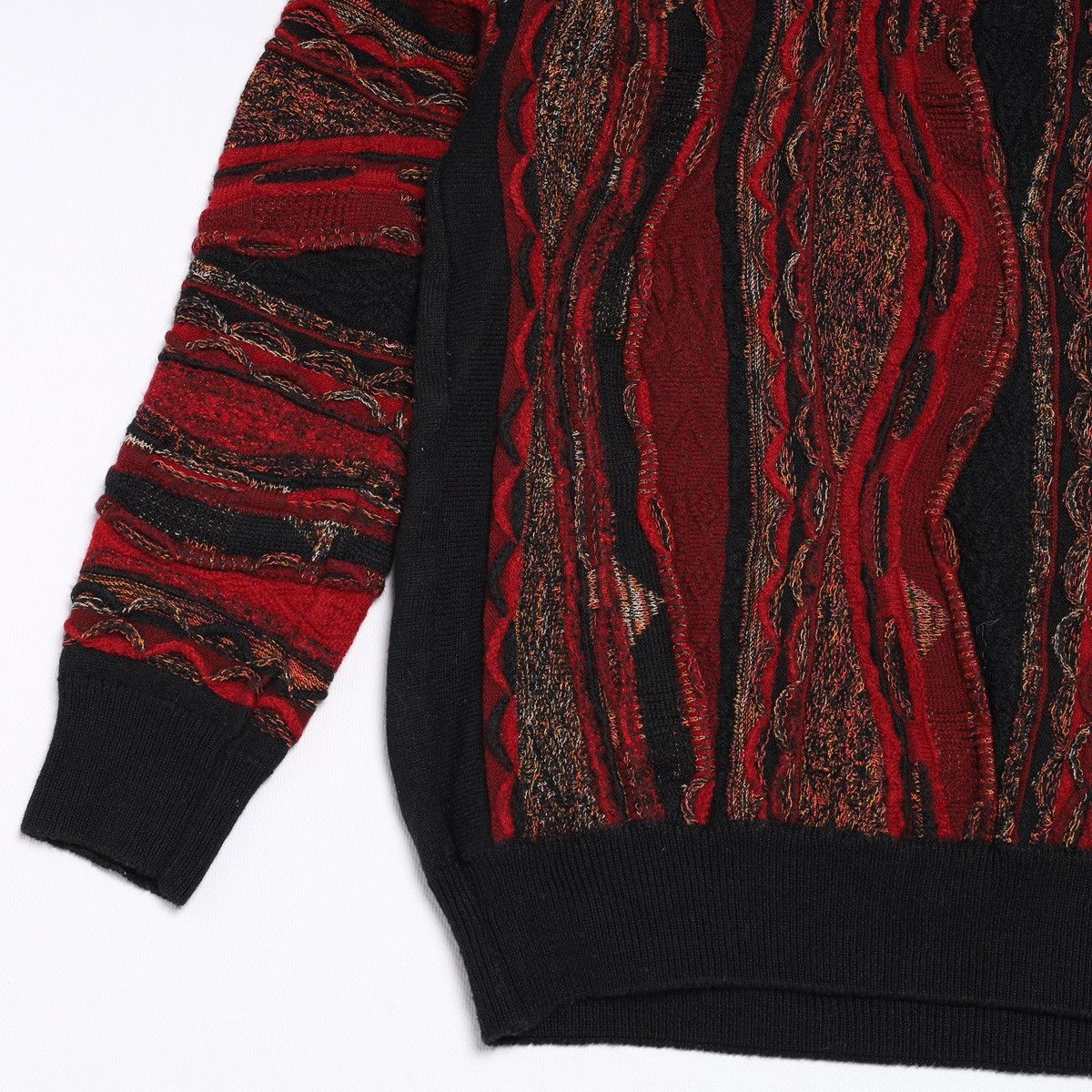 Carlo Colucci Carlo Colucci Wool Australian Red Pattern Sweater Size L / US 10 / IT 46 - 2 Thumbnail