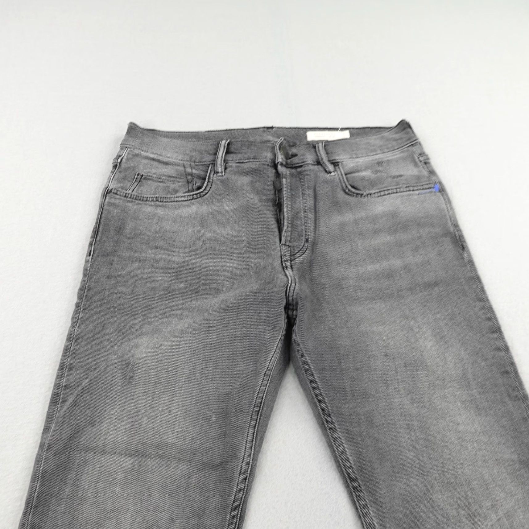 Allsaints AllSaints Cigarette Jeans Mens 32 Slim Fit Distressed Button Fly Denim Faded Gray Size US 32 / EU 48 - 2 Thumbnail