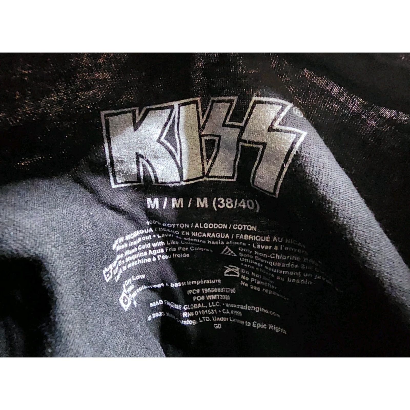 Logo 7 Kiss Mens M T Shirt Logo American Flag Crew Neck Short Sleeve Black Cotton Blend Rock Graphic Print Vintage: No Theme Rock 100%9 Size US M / EU 48-50 / 2 - 5 Thumbnail