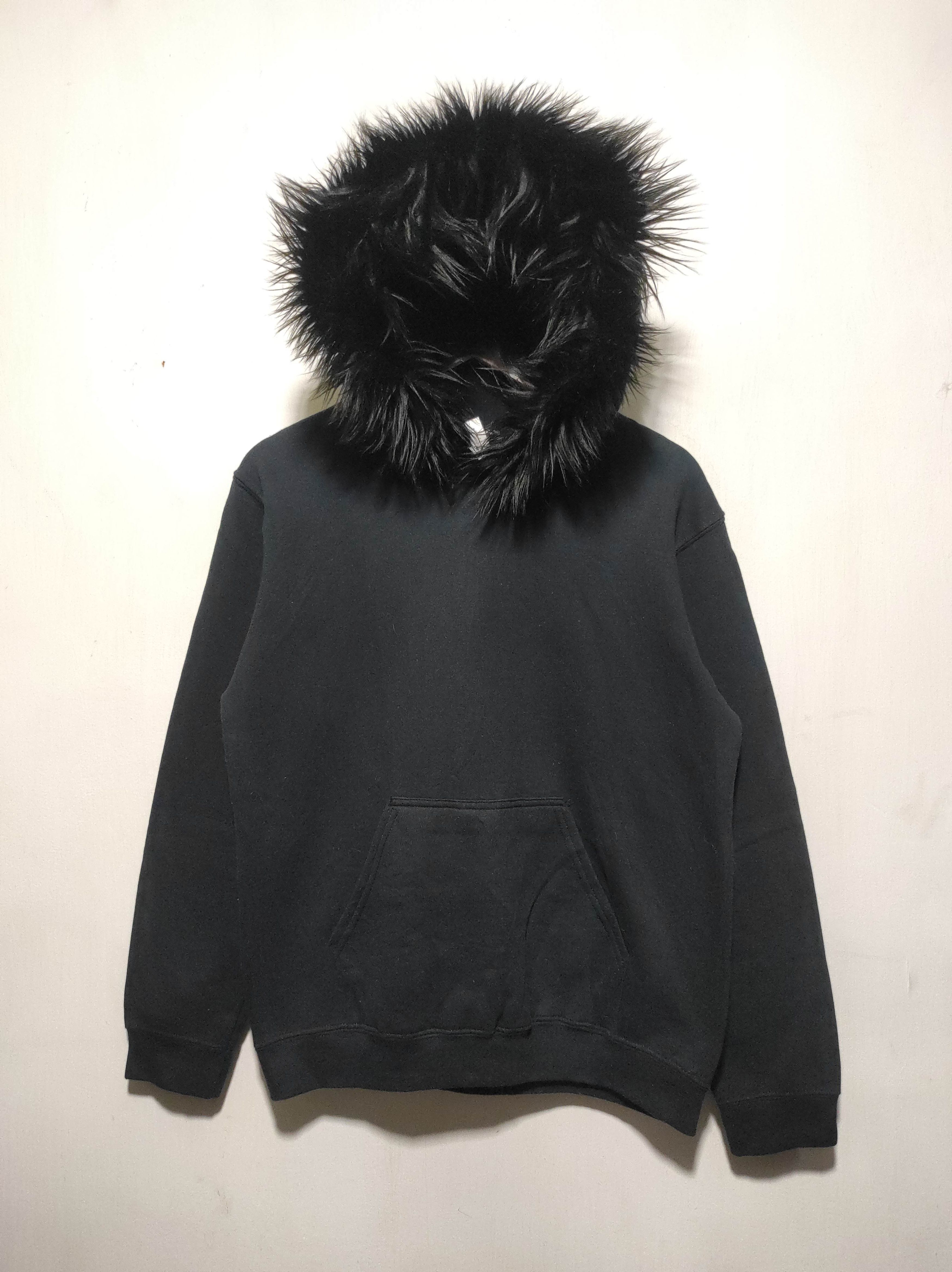 Japanese Brand 1PIU1UGUALE3 RELAX fur hoodie ifsix LGB style Size US M / EU 48-50 / 2 - 3 Thumbnail
