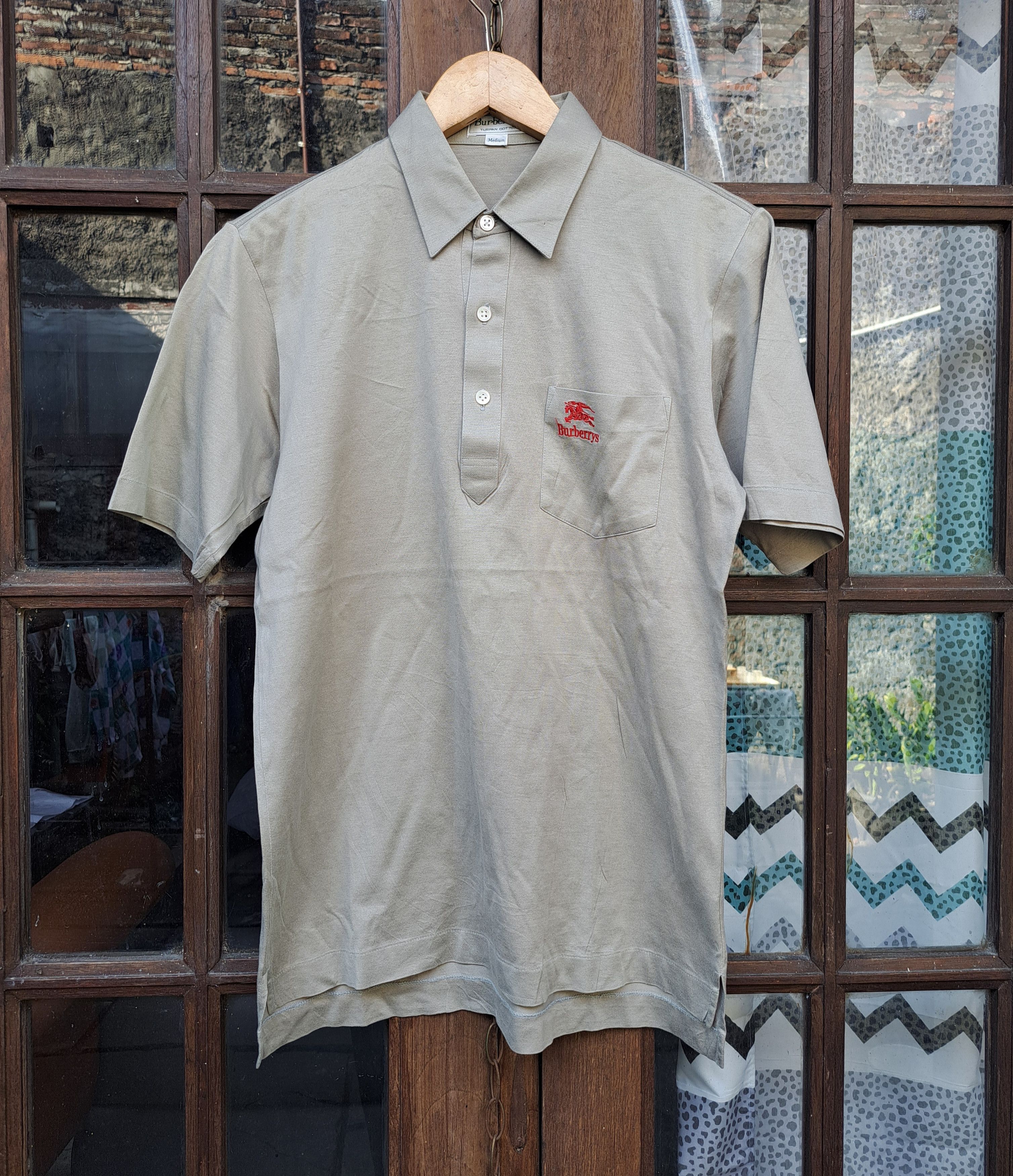 Burberry 90s Burberry's Turpan Cotton Polo Shirt Mens Medium Size US M / EU 48-50 / 2 - 1 Thumbnail