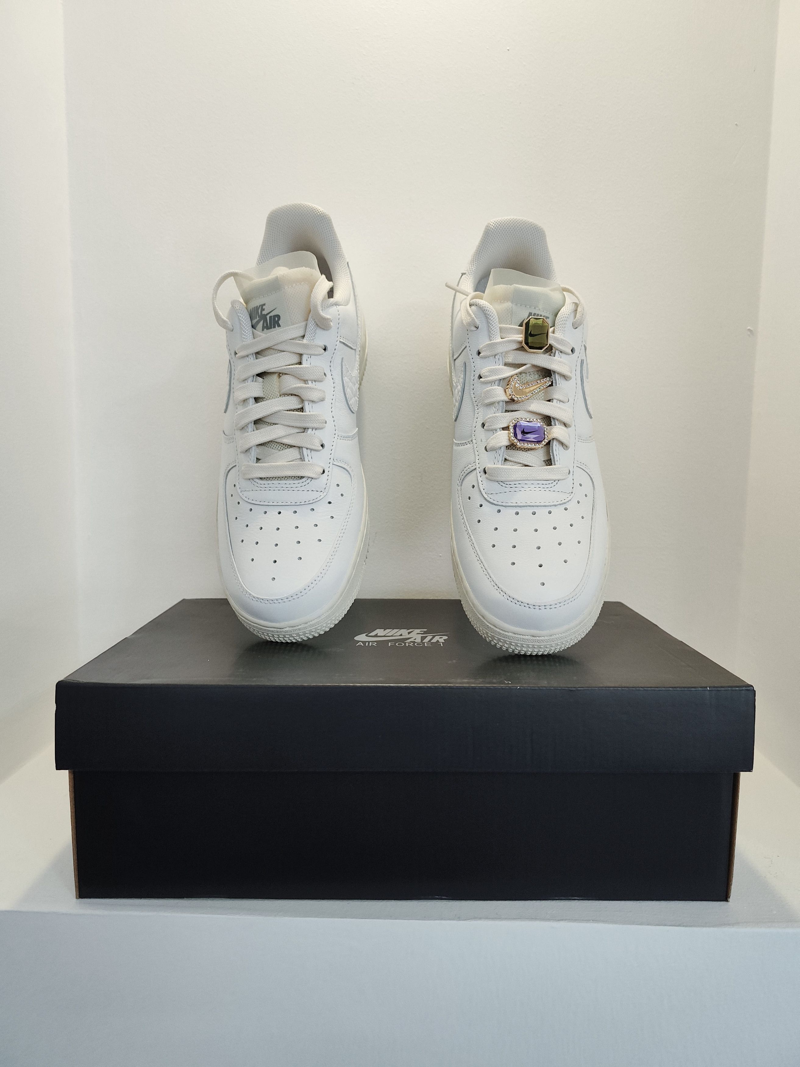 Nike Nike Air Force 1 Lo Premium Size US 7 / IT 37 - 4 Thumbnail