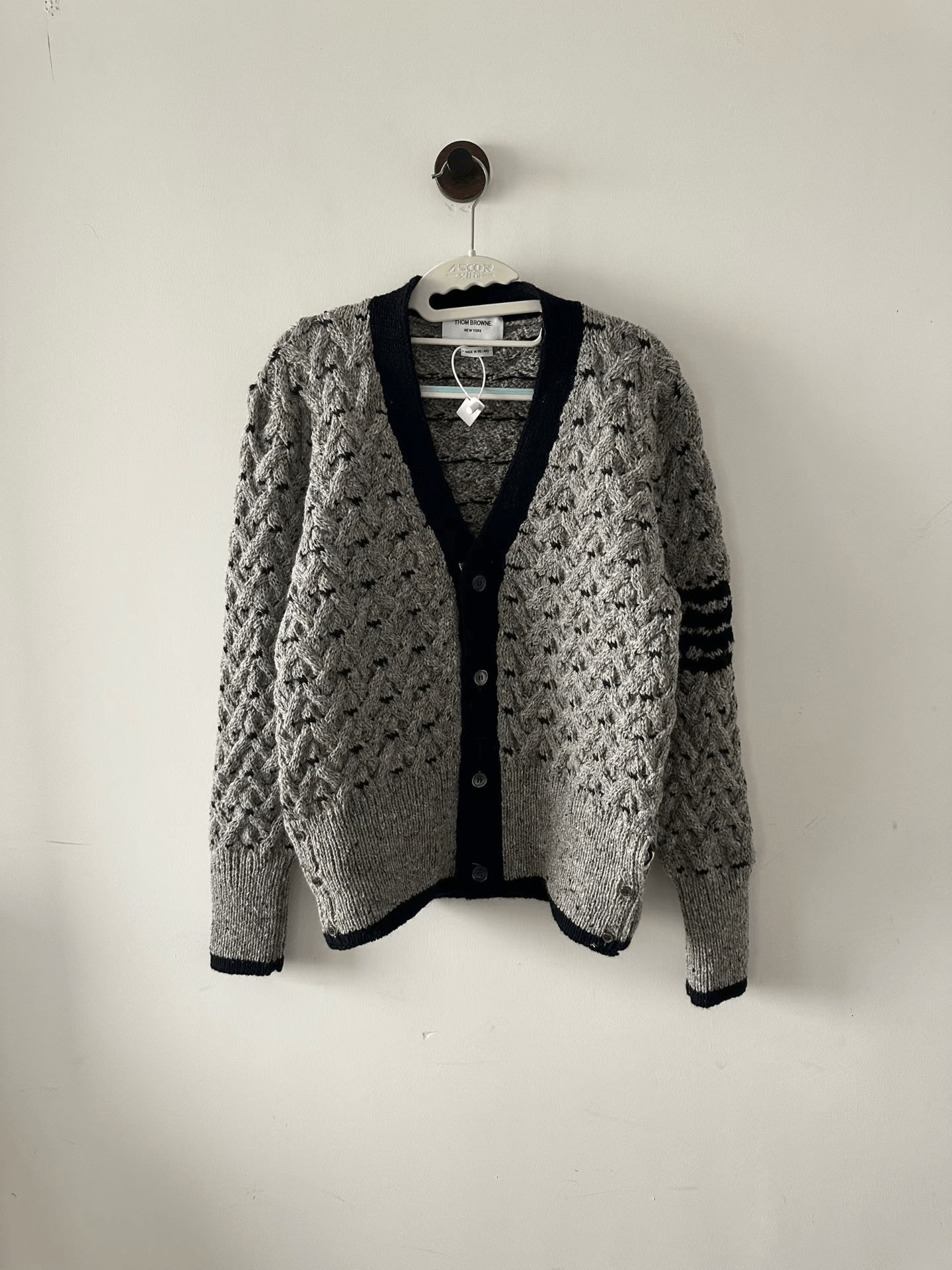 Thom Browne Thom Browne Gray Cable-Knit Cardigan Size US XL / EU 56 / 4 - 1 Thumbnail