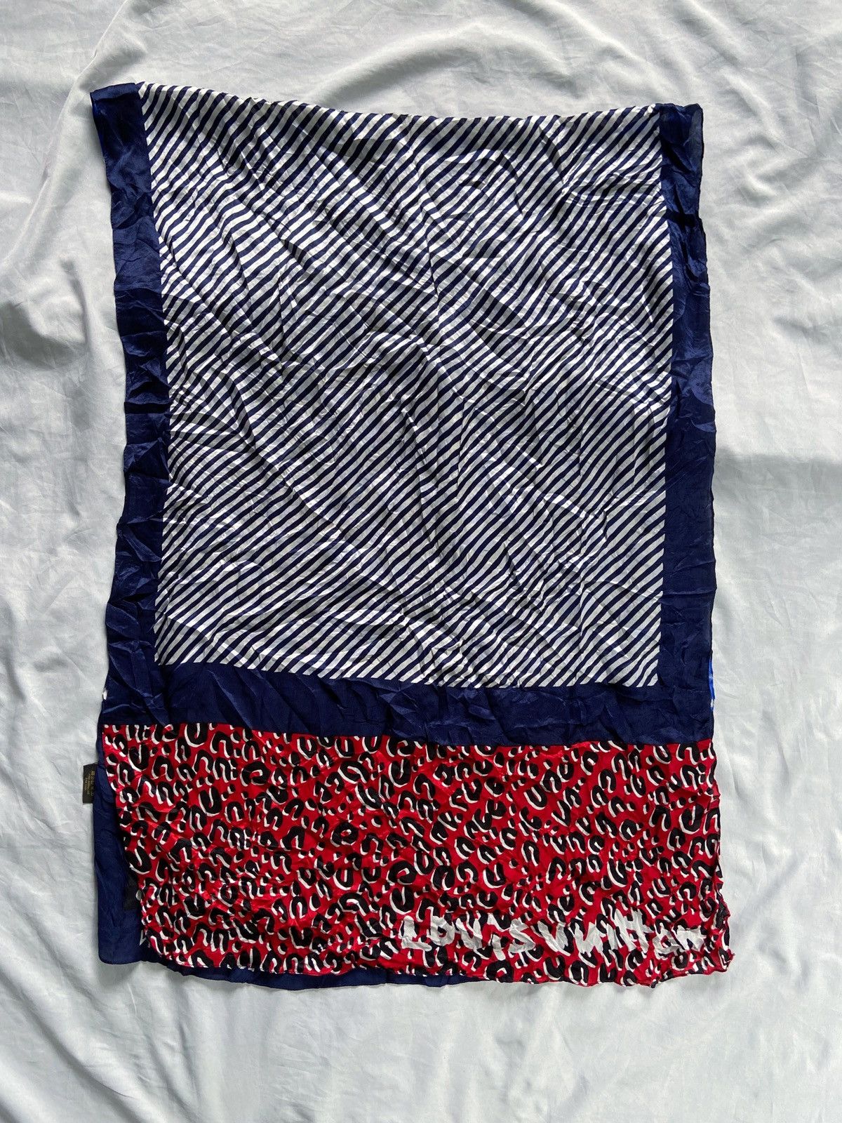 Louis Vuitton LOUIS VUITTON PATTERN SILK SCARF Size ONE SIZE - 11 Thumbnail