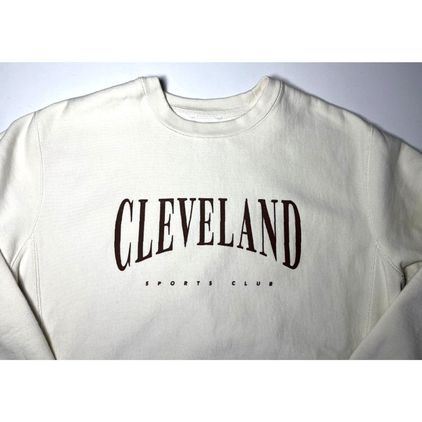 Vintage Emily Roggenburk Women's Sweatshirt Crewneck Pullover Off-White M Cleveland Sports Club City Size M Size M / US 6-8 / IT 42-44 - 6 Thumbnail