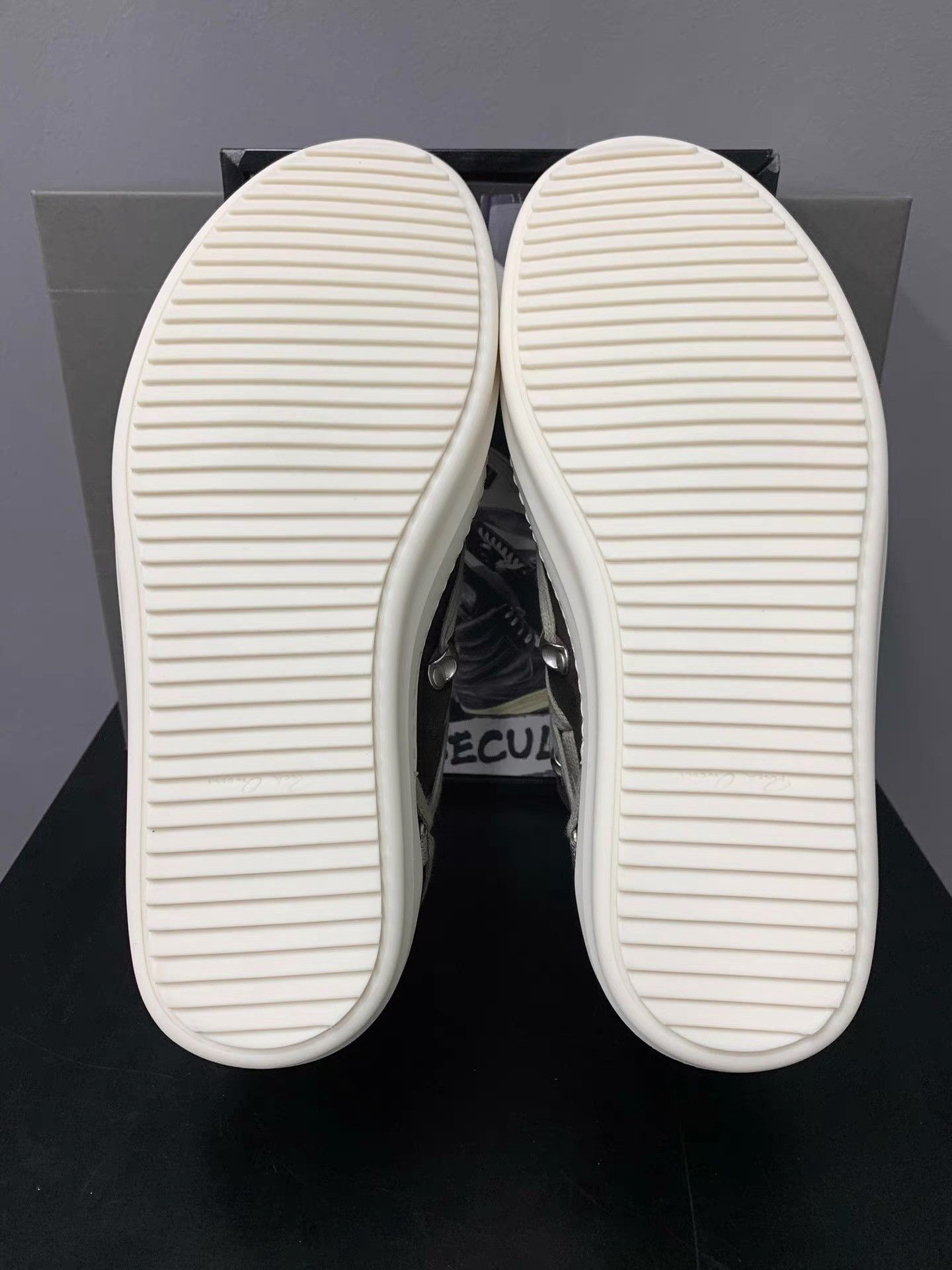Rick Owens Rick Owens 25SS Crazy Lace Low-Top Big Converse Sneakers K34 Size US 8 / EU 41 - 8 Thumbnail