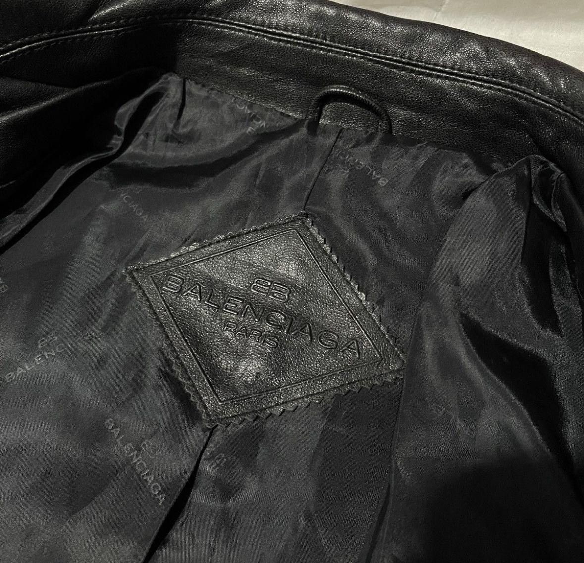 Balenciaga Balenciaga Leather Coat Size US L / EU 52-54 / 3 - 3 Thumbnail