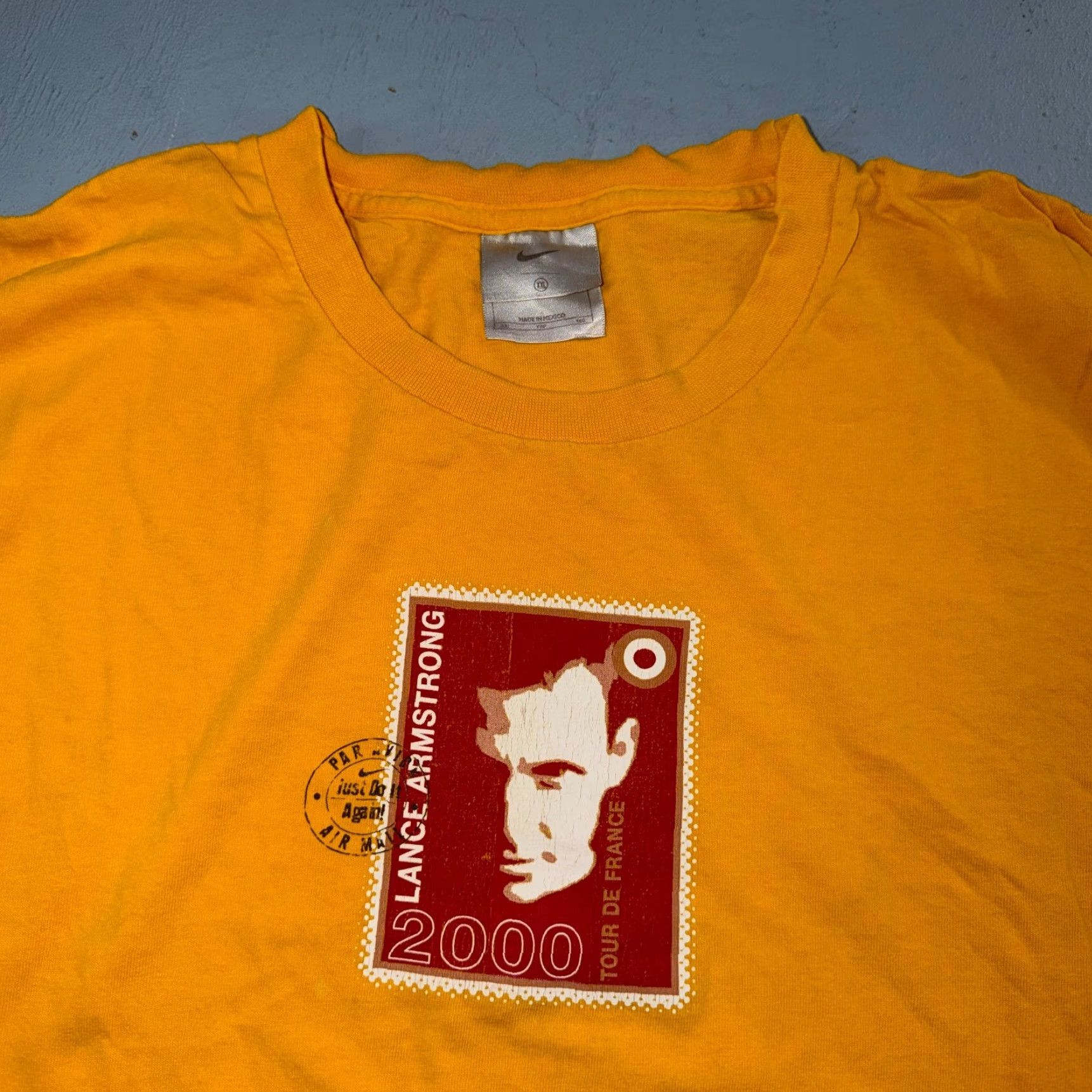 Nike VINTAGE Nike Tour De France 2000 Stamp T Shirt 2XL Yellow Short Sleeve Crew Neck Men Cotton Knit 2000s Size US XXL / EU 58 / 5 - 2 Thumbnail