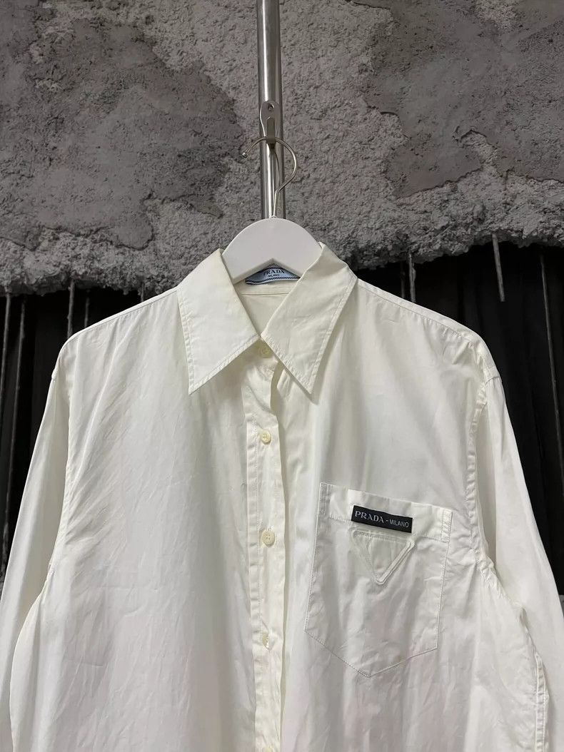 Prada Prada Long Sleeve Shirt Size 40 -2505 Size US M / EU 48-50 / 2 - 3 Thumbnail