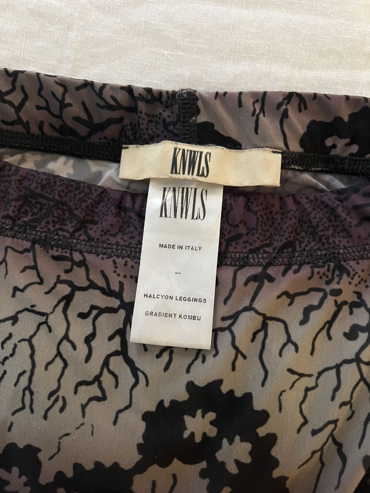 KNWLS KNWLS Halcyon Leggings Size 25" / US 0 / IT 36 - 2 Thumbnail