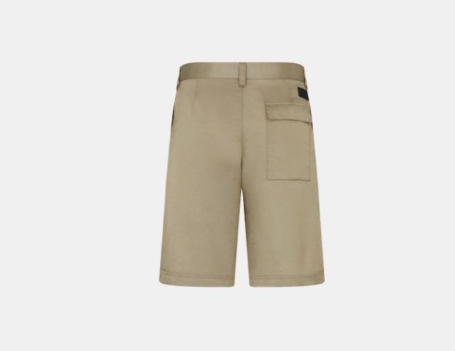Dior o1w1db11224 Cargo Bermuda Short in Beige Size US 34 / EU 50 - 2 Thumbnail