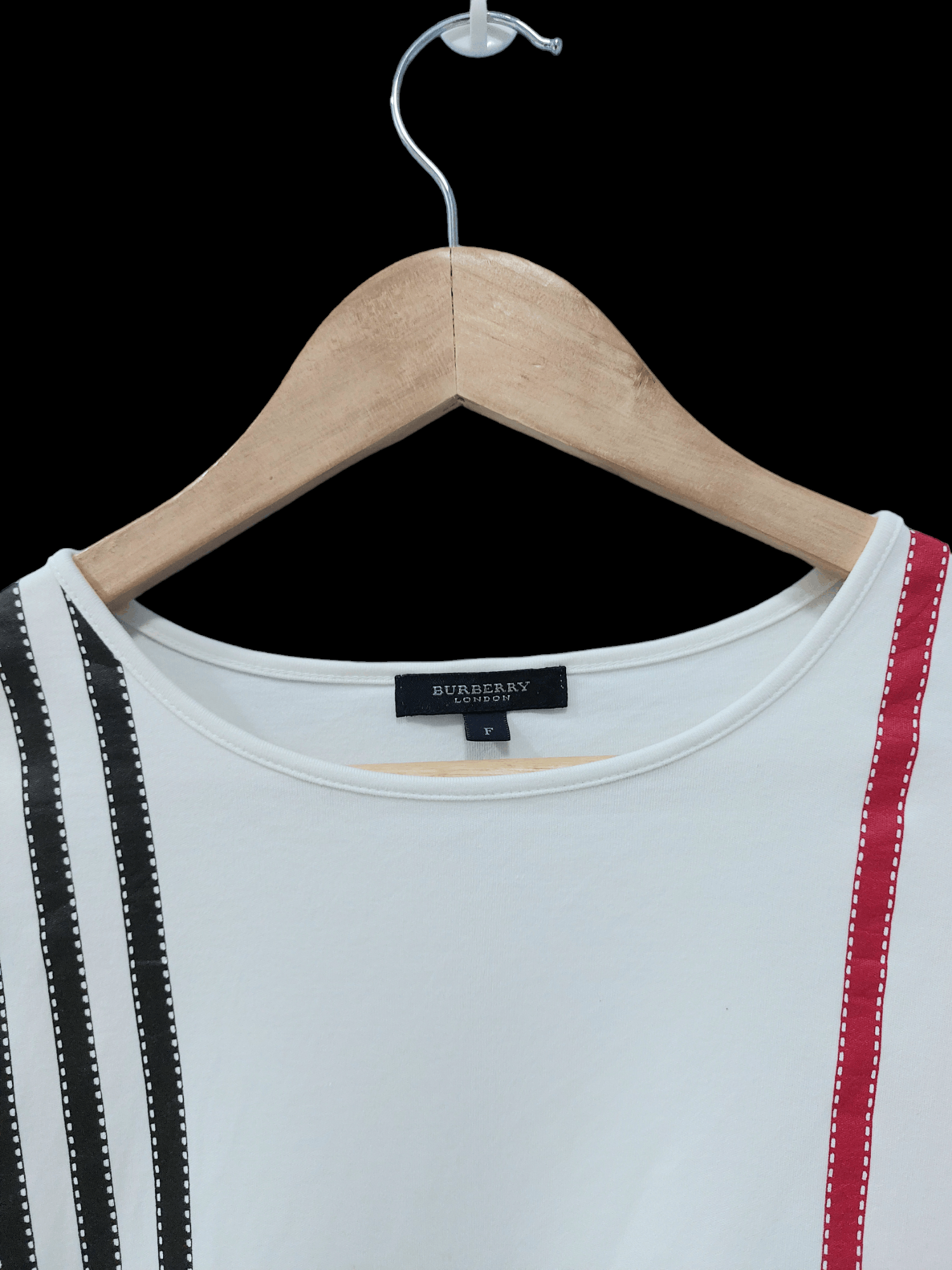 Burberry Burberry Line Crossing Short Sleeve T-Shirt Size S / US 4 / IT 40 - 2 Thumbnail