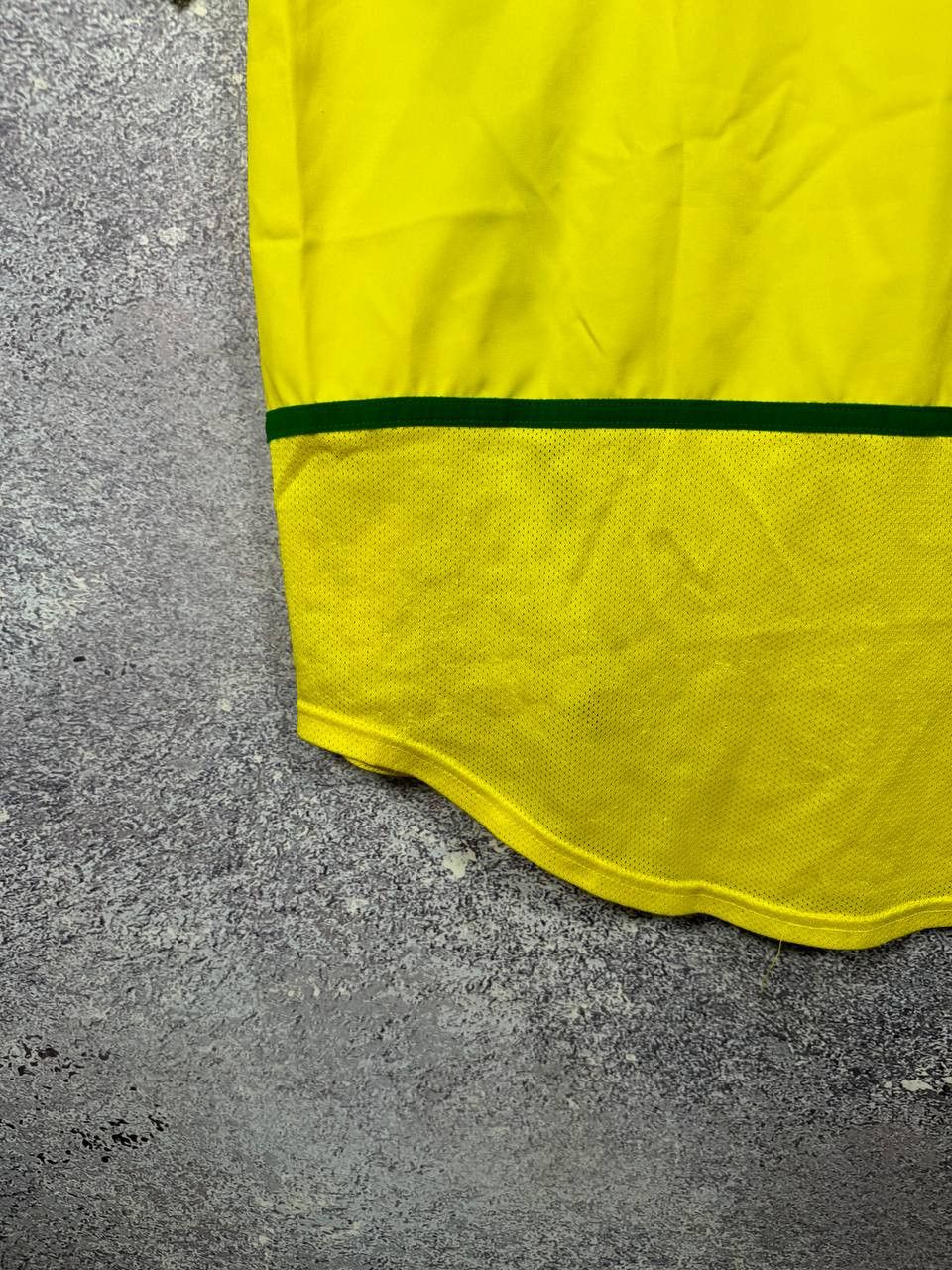 Nike Brazil National Team 2002 Nike Soccer Jersey Small Size US S / EU 44-46 / 1 - 14 Thumbnail