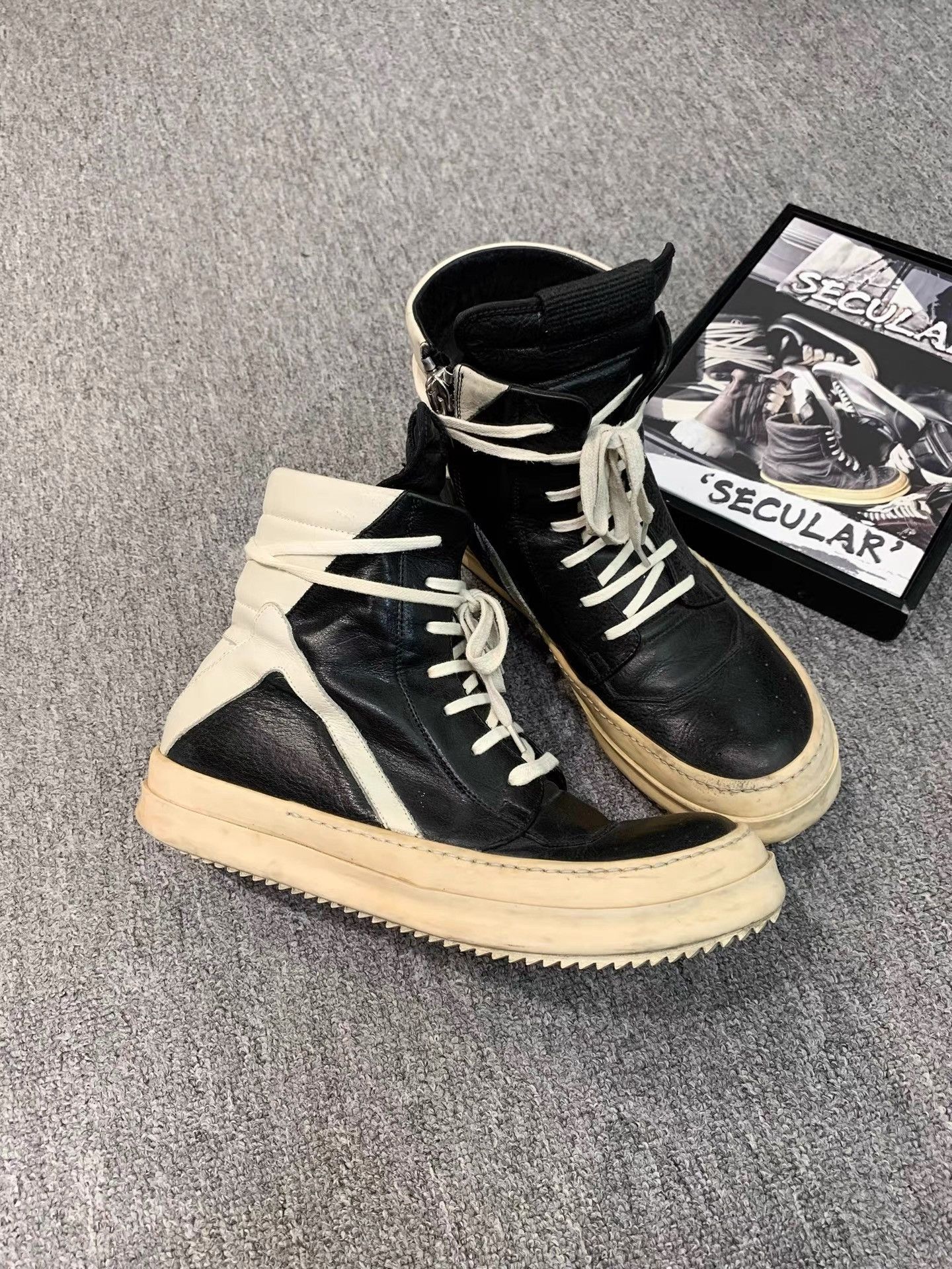 Rick Owens Rick Owens Black White Spike Sole Geobasket K34 Size US 10 / EU 43 - 2 Thumbnail