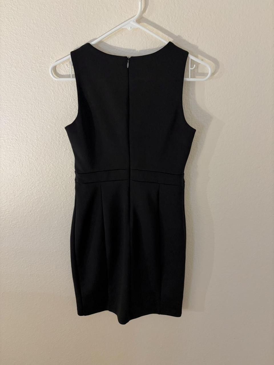 Guess vintage black guess dress with zipper detail size 2 Size XS / US 0-2 / IT 36-38 - 2 Thumbnail