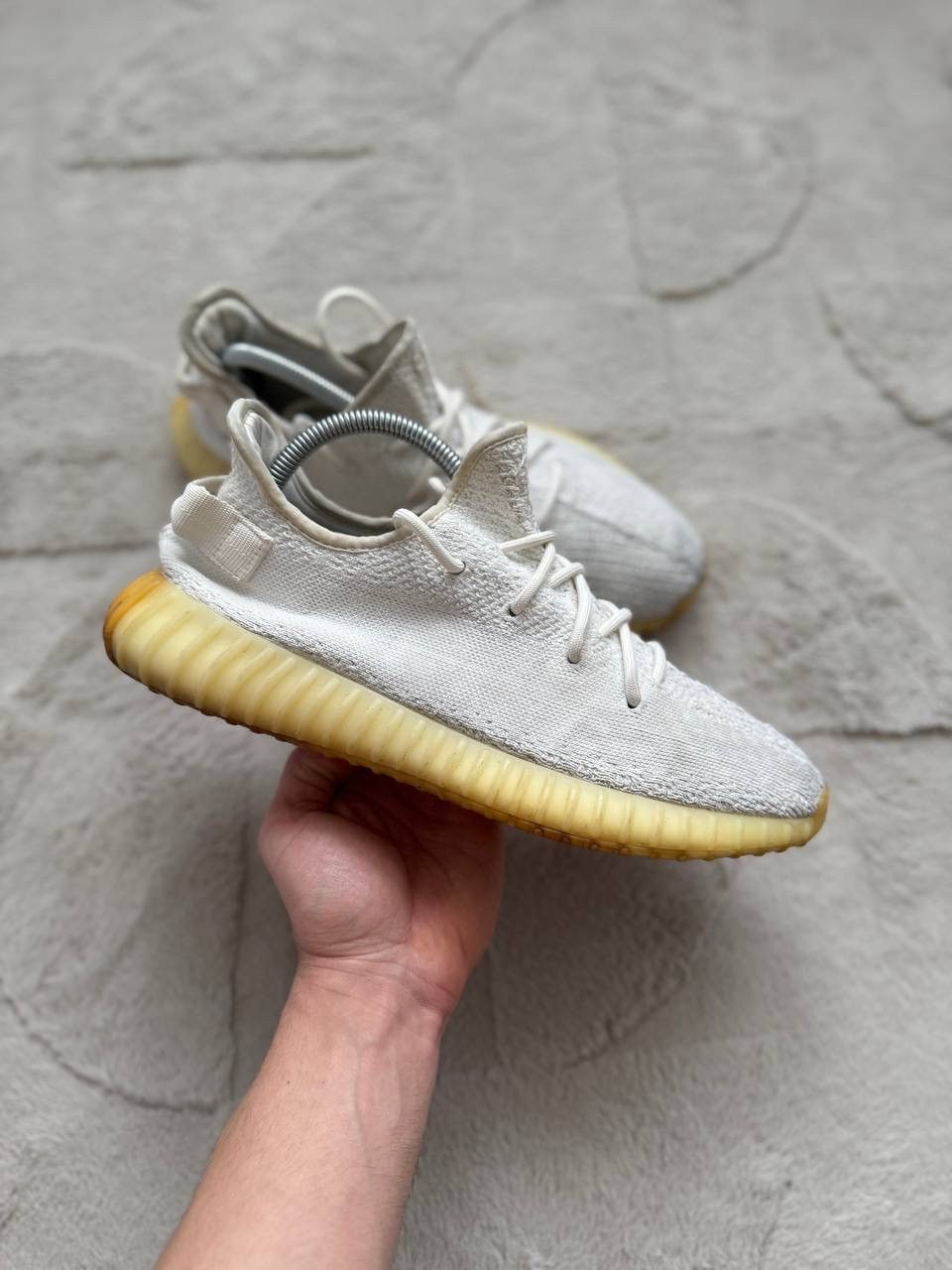 Adidas Adidas Yeezy Boost 350 V2 Cream White Size US 10 / EU 43 - 1 Thumbnail