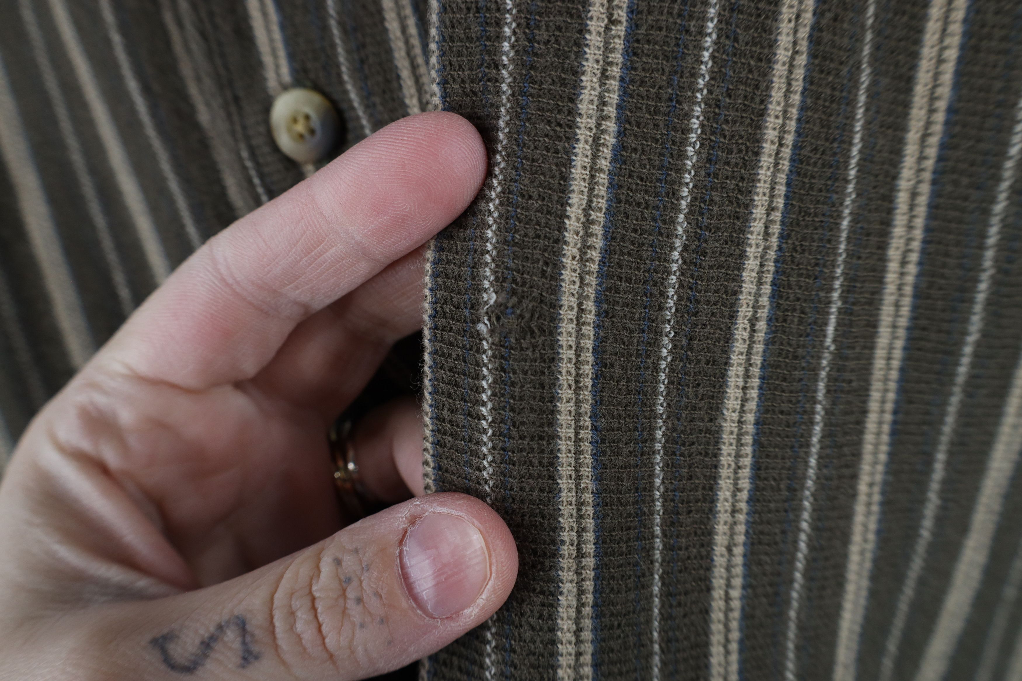 Vintage Vintage 90s Streetwear Striped Thermal Knit Long Sleeve Polo Size US L / EU 52-54 / 3 - 4 Thumbnail