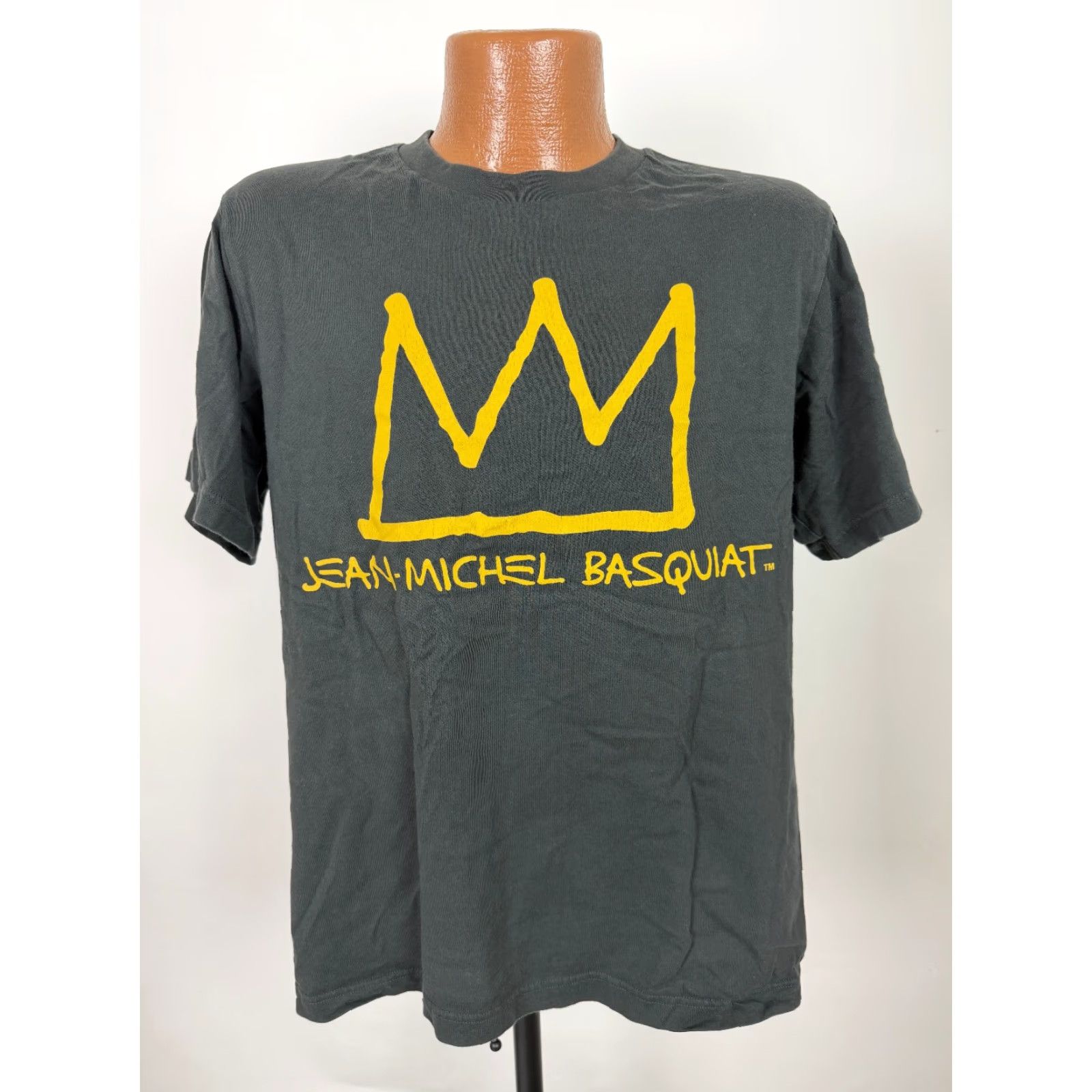 Uniqlo VINTAGE Jean-Michel Basquiat Shirt Medium Crown Pop Art Warhol Dark Slate Gray UNIQLO Size US M / EU 48-50 / 2 - 2 Thumbnail