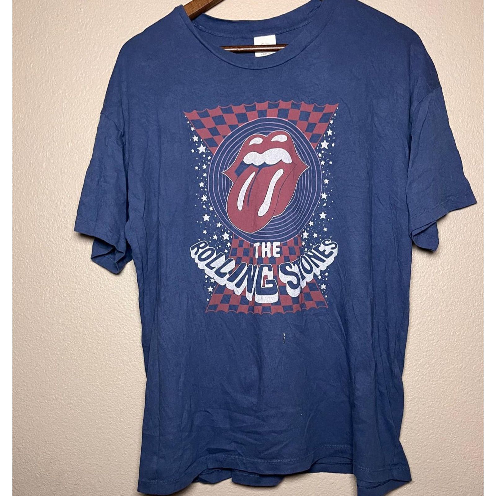 Other American Eagle 👅 Rolling Stones Tongue Logo Tee – Size M Size US M / EU 48-50 / 2 - 1 Thumbnail