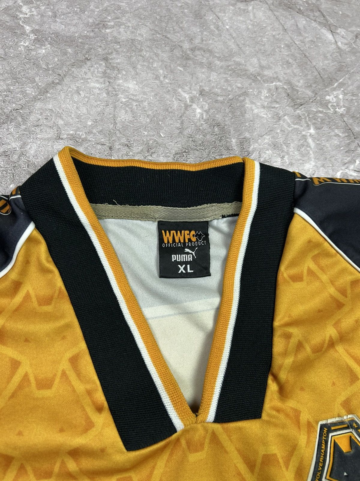 Puma × Vintage Vintage Puma Wolverhampton Wanderers 1996 1997 1998 Jersey Size US XL / EU 56 / 4 - 4 Thumbnail