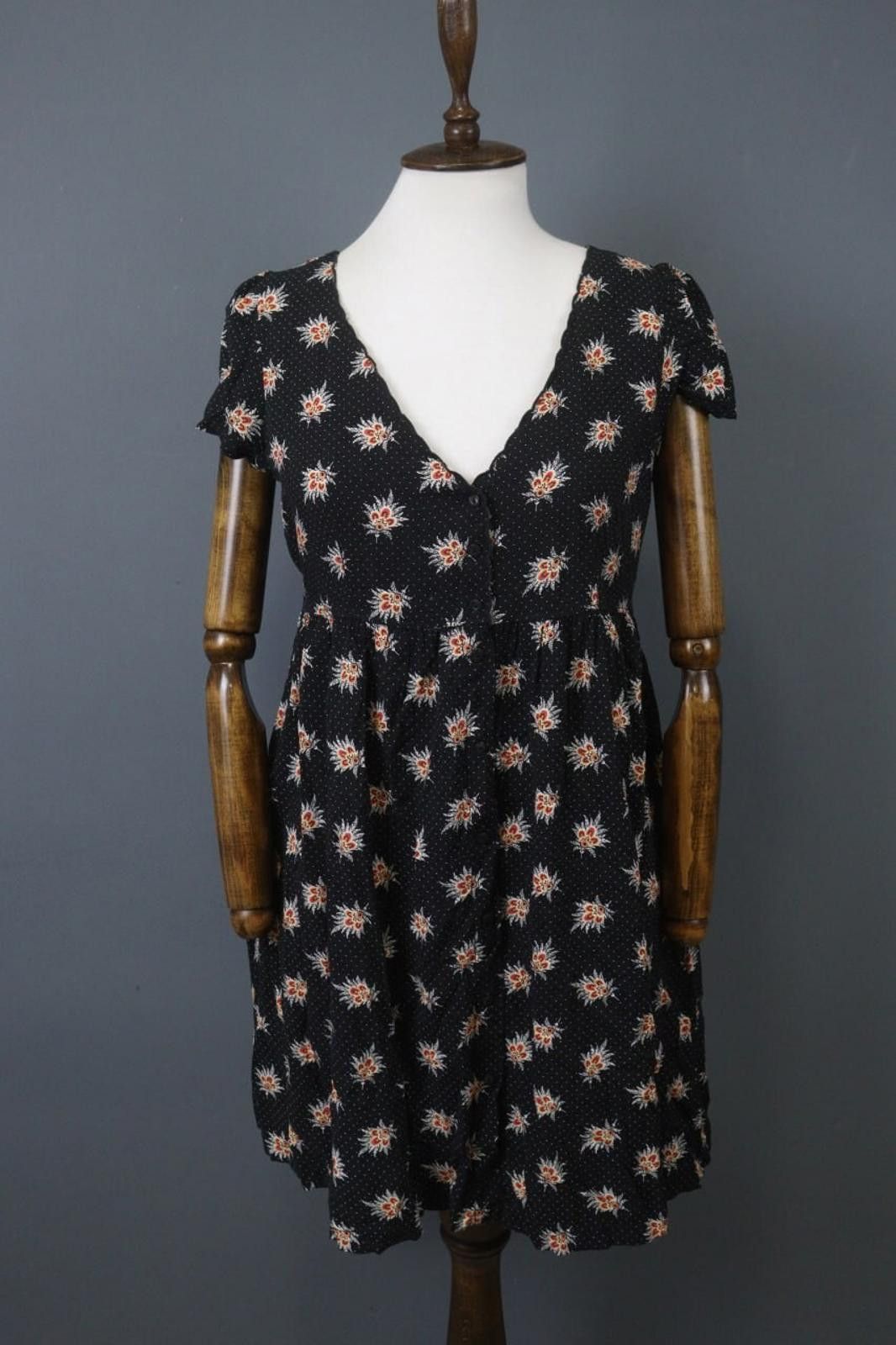 Polo Ralph Lauren Ralph Lauren Black Floral 100%Viscose Sheath Dress Size M Size M / US 6-8 / IT 42-44 - 1 Thumbnail