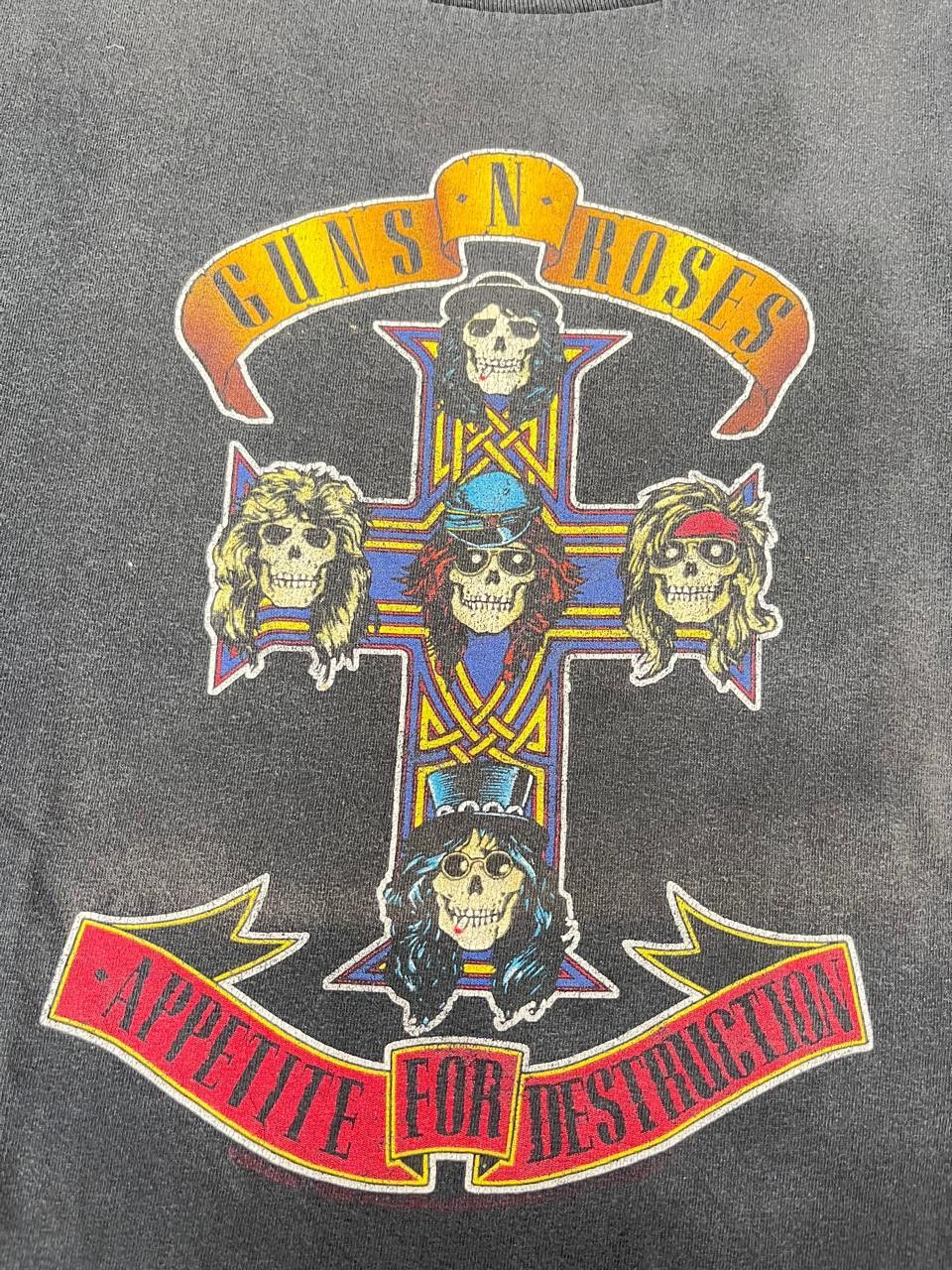 Band Tees Vintage Guns N Roses Band tee Size US XL / EU 56 / 4 - 2 Thumbnail