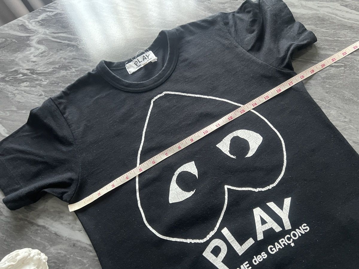 Comme des Garcons Comme des Garcon : Center Heart Reverse Size L / US 10 / IT 46 - 7 Thumbnail