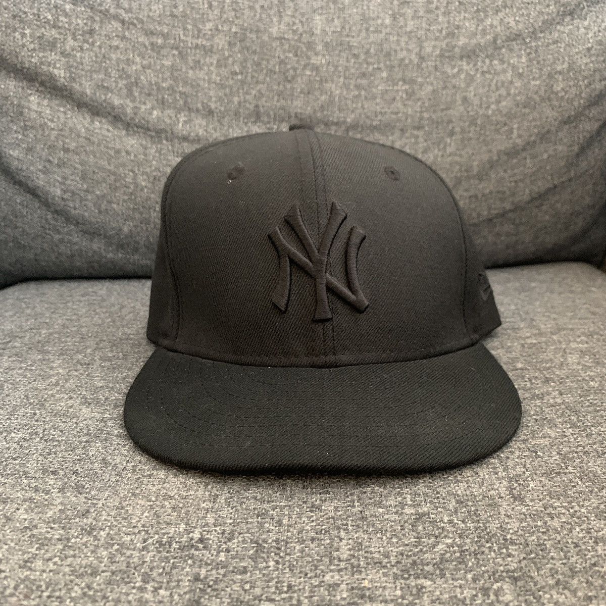 New York Yankees × Vintage Vintage New York Yankees Fitted Hat 2000s Y2K 7 1/8 Size ONE SIZE - 7 Thumbnail