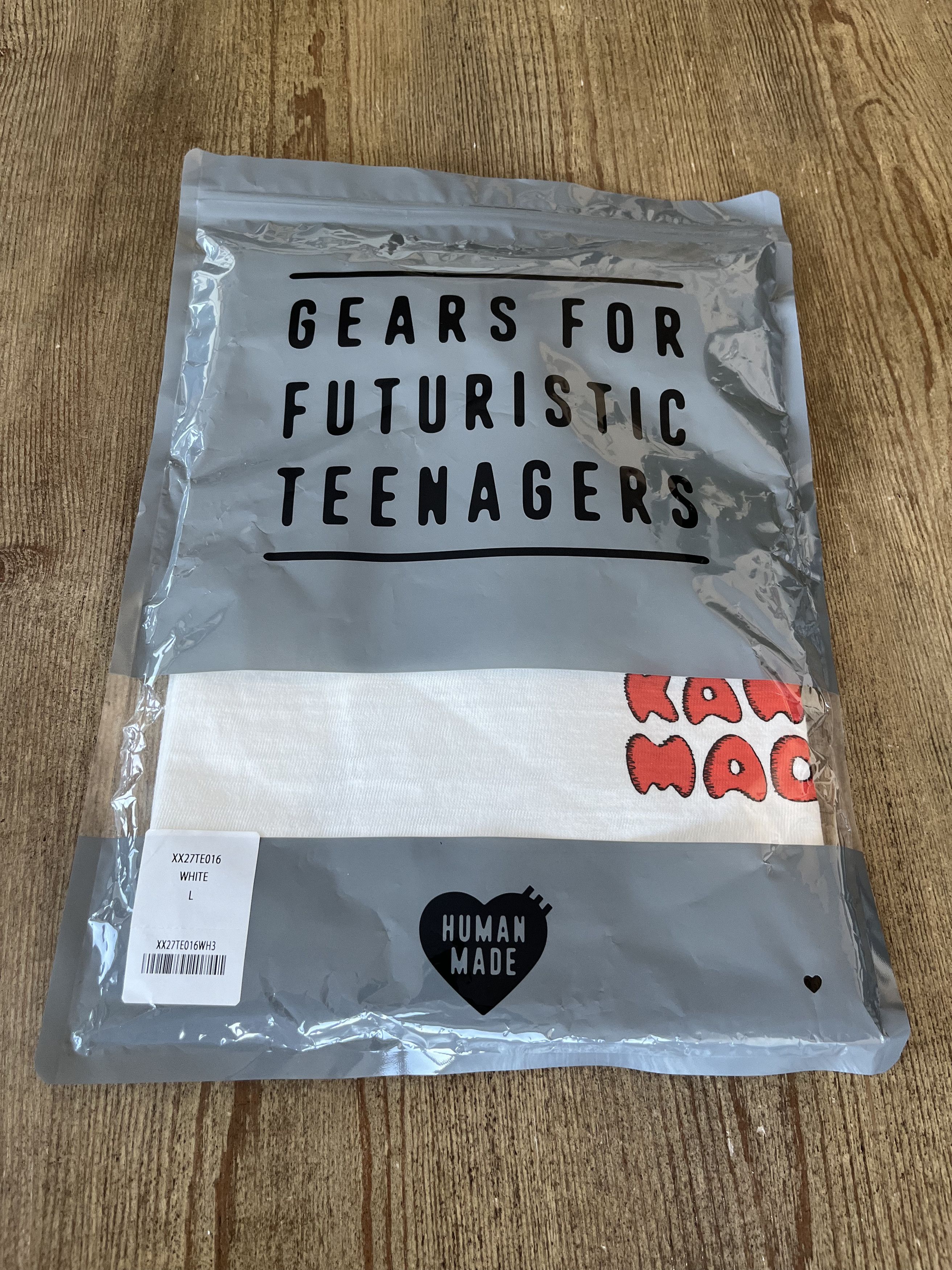 Human Made × Kaws HUMAN MADE X KAWS Graphic TEE Size US L / EU 52-54 / 3 - 5 Thumbnail