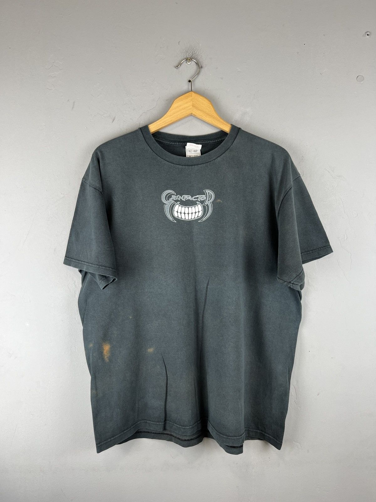 Japanese Brand × Vintage Vintage Grinfactor Distressed tour t shirt y2k Size US XL / EU 56 / 4 - 1 Thumbnail
