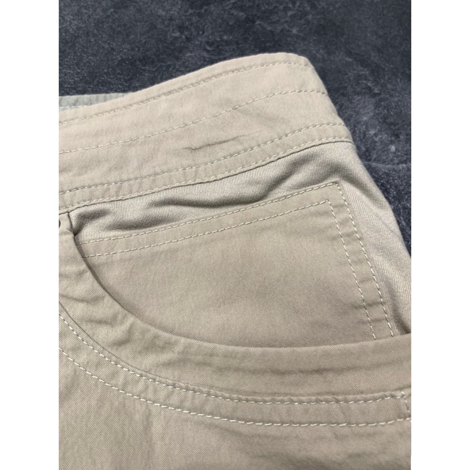 Vintage KUHL Cargo Shorts Men's Size 38 Beige Nylon Spandex Preowned Size US 38 / EU 54 - 5 Thumbnail