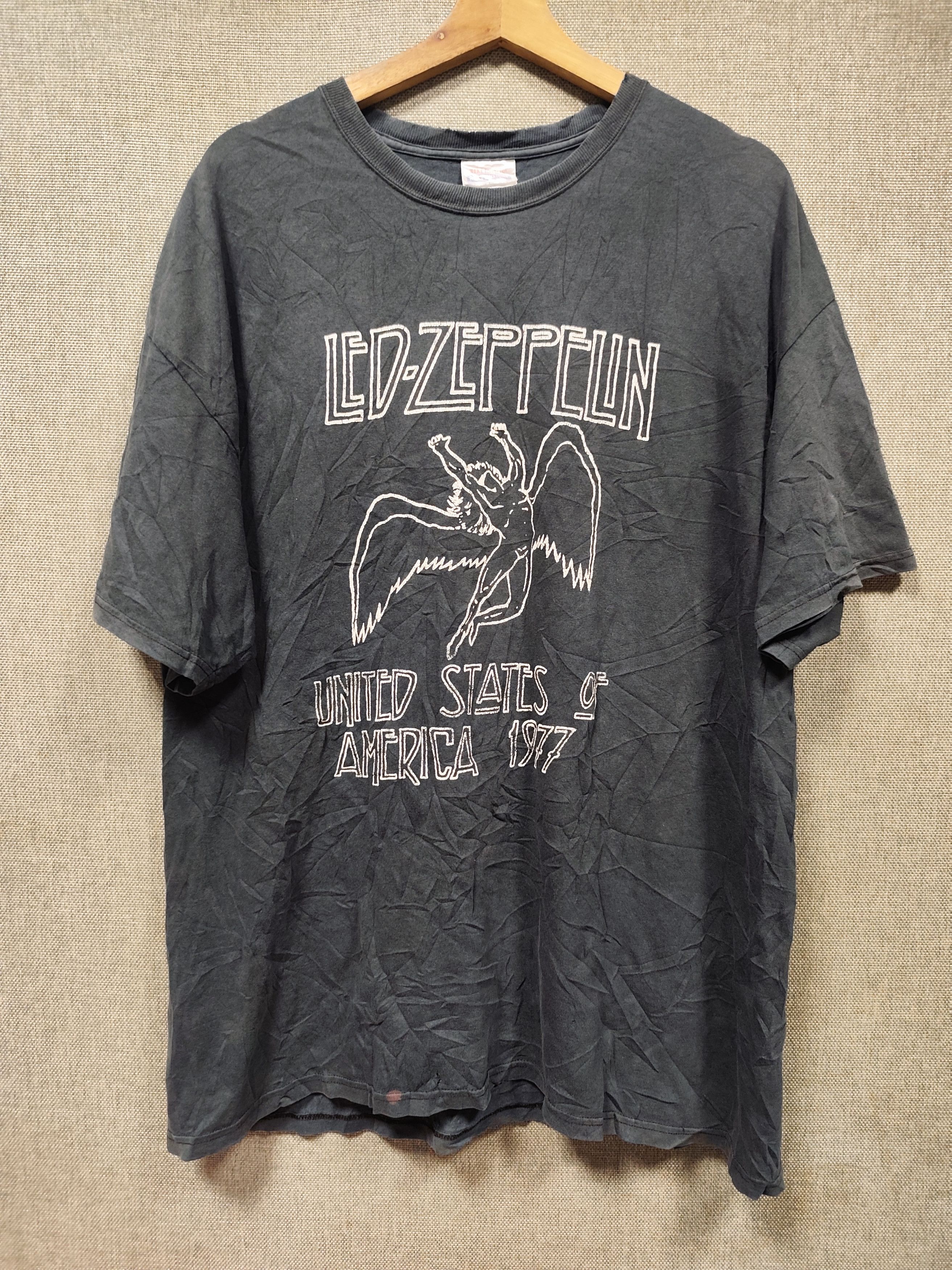 Led Zeppelin Vintage t shirt band Led Zeppelin Size US XL / EU 56 / 4 - 1 Thumbnail