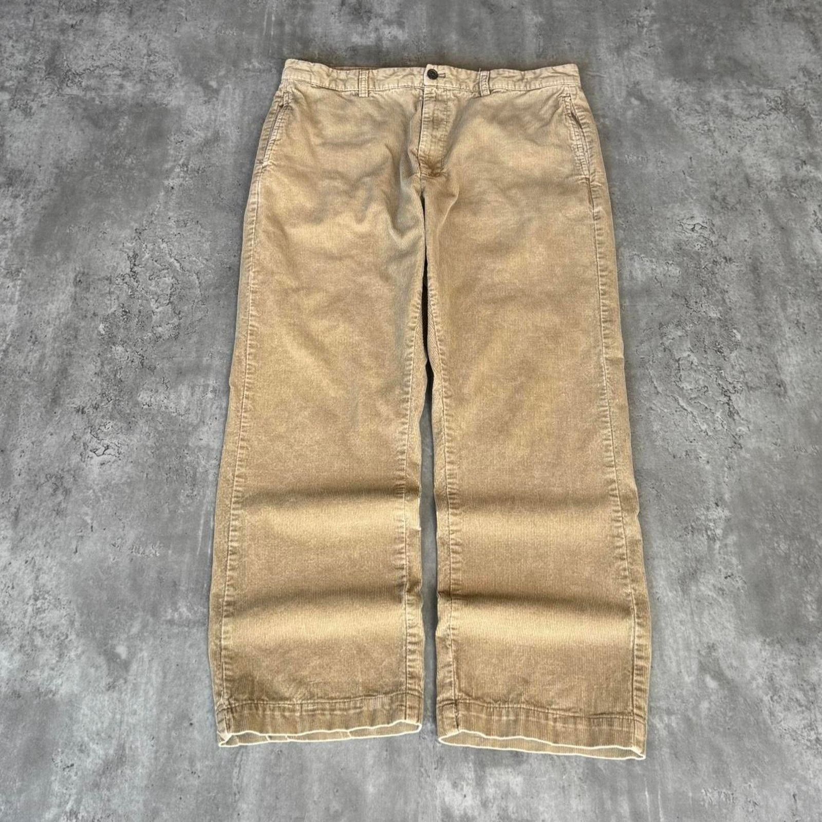 Chaps × Vintage Vintage Y2K Chaps Tan Essential Corduroy Dress Pants Size US 36 / EU 52 - 1 Thumbnail