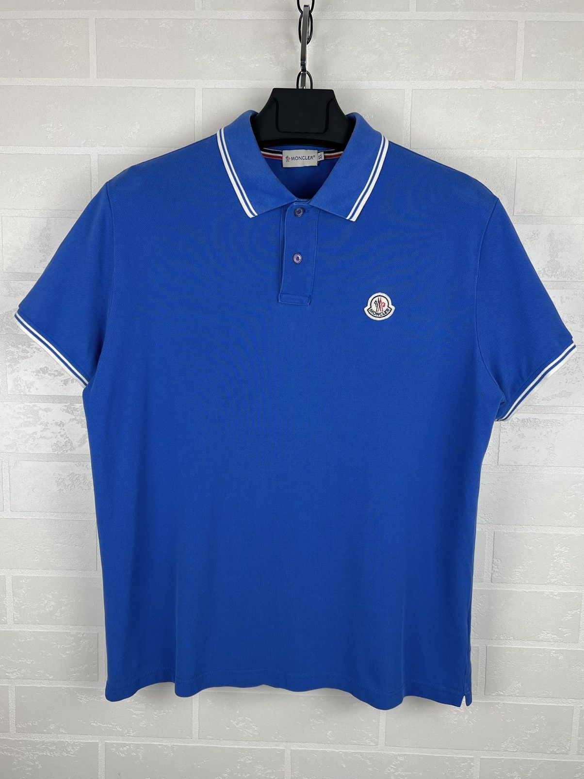 Blue moncler polo shirt deals