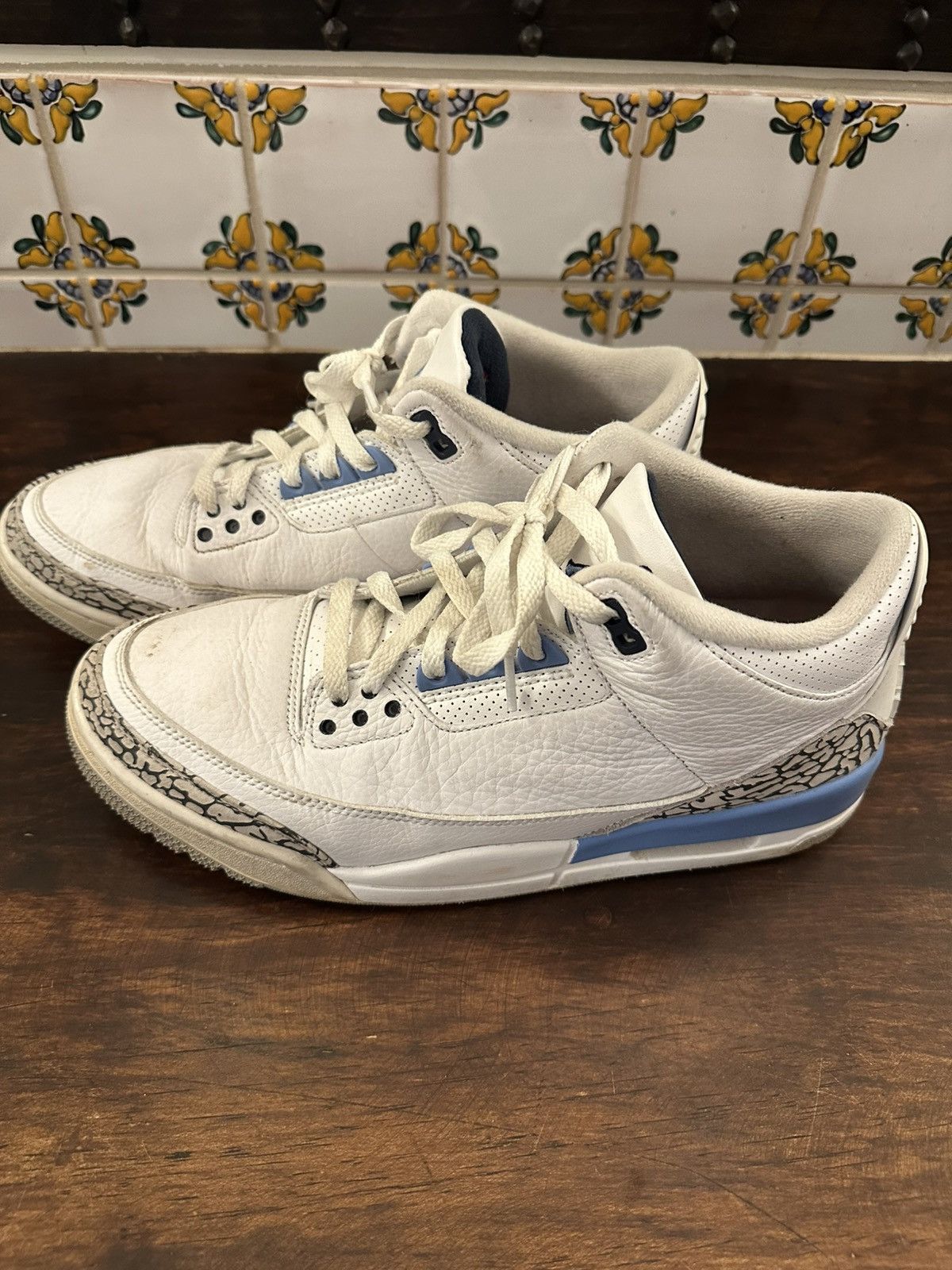 Jordan Brand Jordan 3 Size US 10.5 / EU 43-44 - 2 Thumbnail
