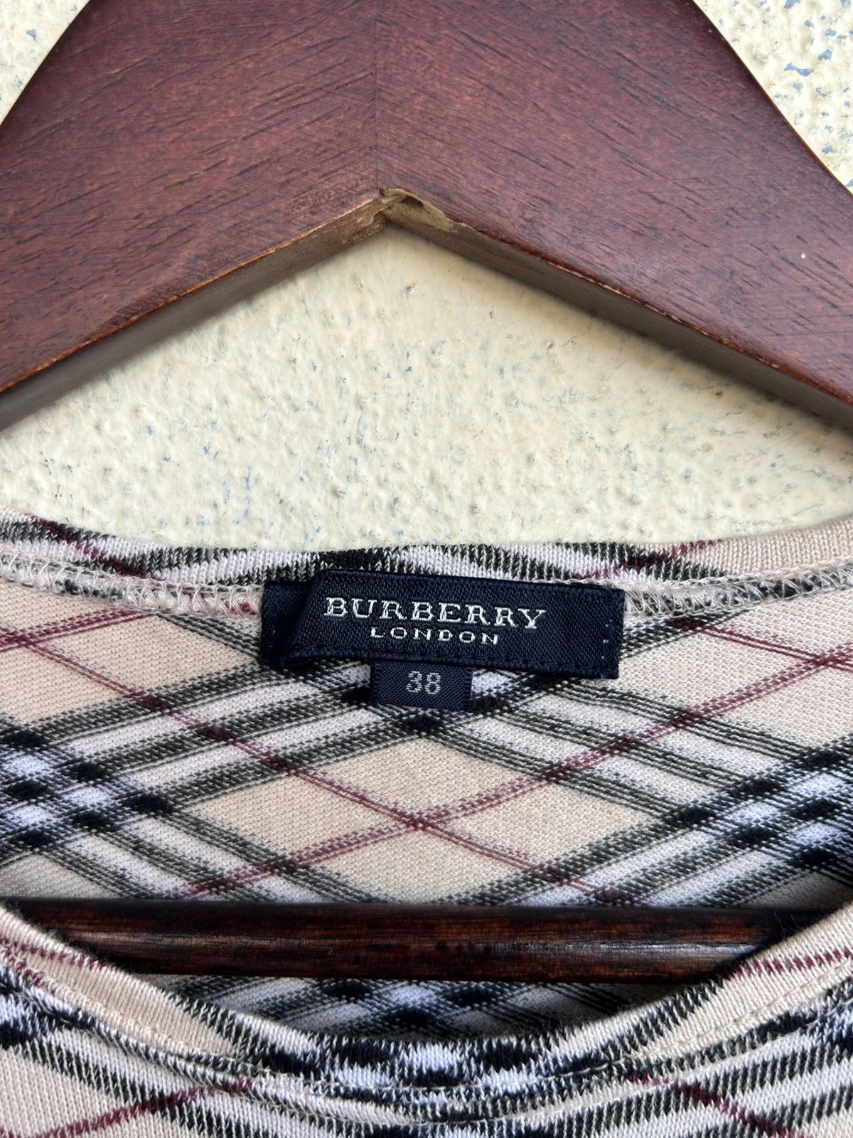 Burberry Burberry London Nova Check Tshirt Size XS / US 0-2 / IT 36-38 - 6 Thumbnail