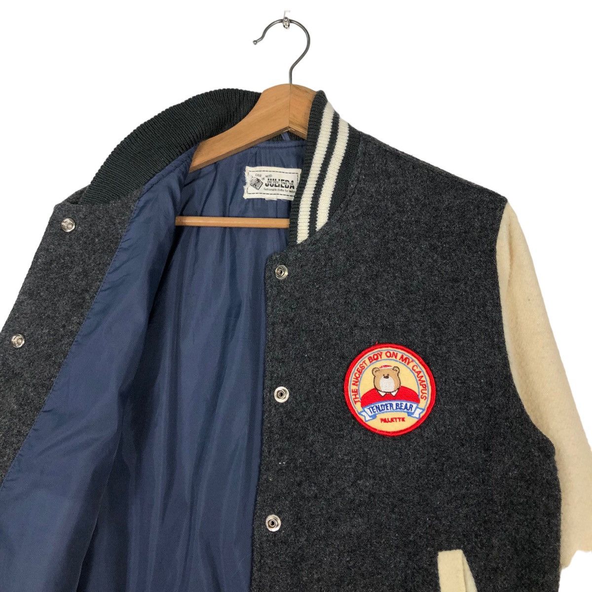Japanese Brand 🔥Vintage Wool Varsity Jacket Snap Button Big Logo Size US S / EU 44-46 / 1 - 12 Thumbnail